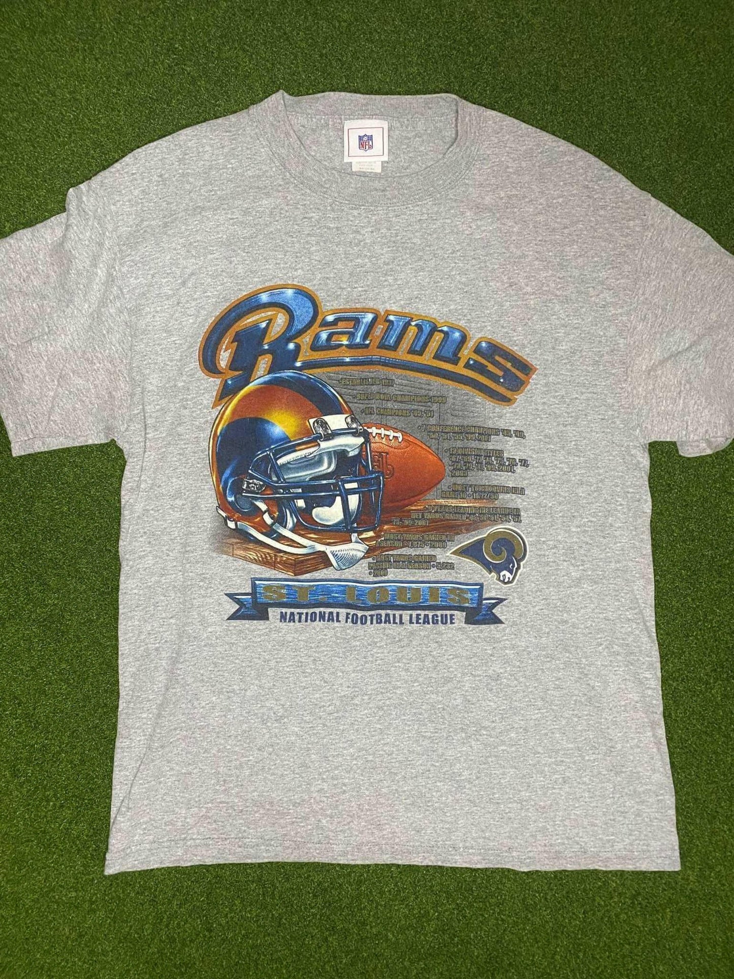 00s St. Louis Rams - Vintage NFL Tee Shirt (Medium) - Gametime Vintage