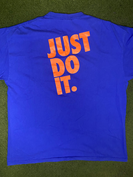 00s Boise State Broncos - Nike - Vintage College T Shirt (2XL) - Gametime Vintage