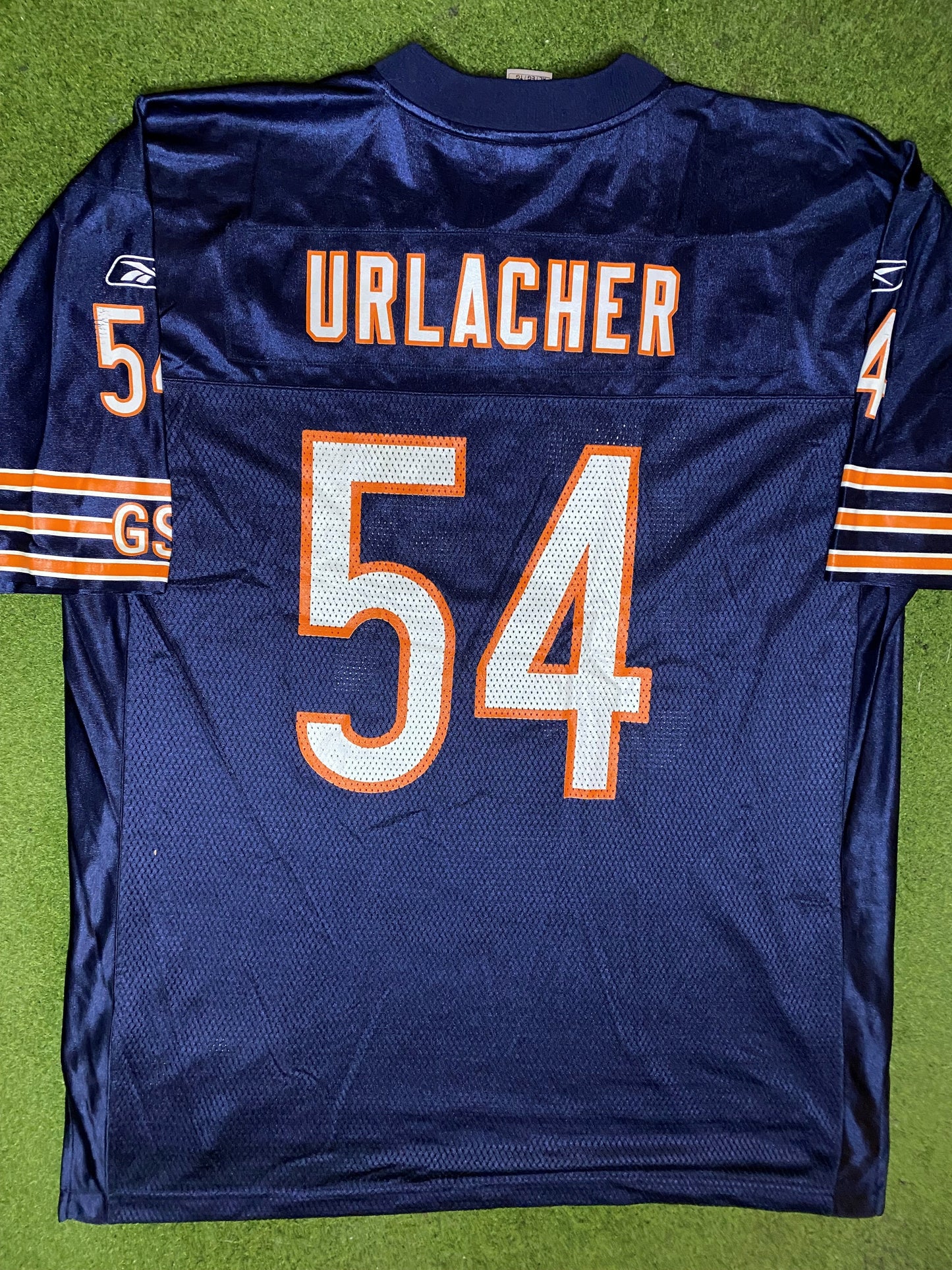 00s Chicago Bears - Brian Urlacher #54 - Reebok - Vintage NFL Jersey (XL) - Gametime Vintage