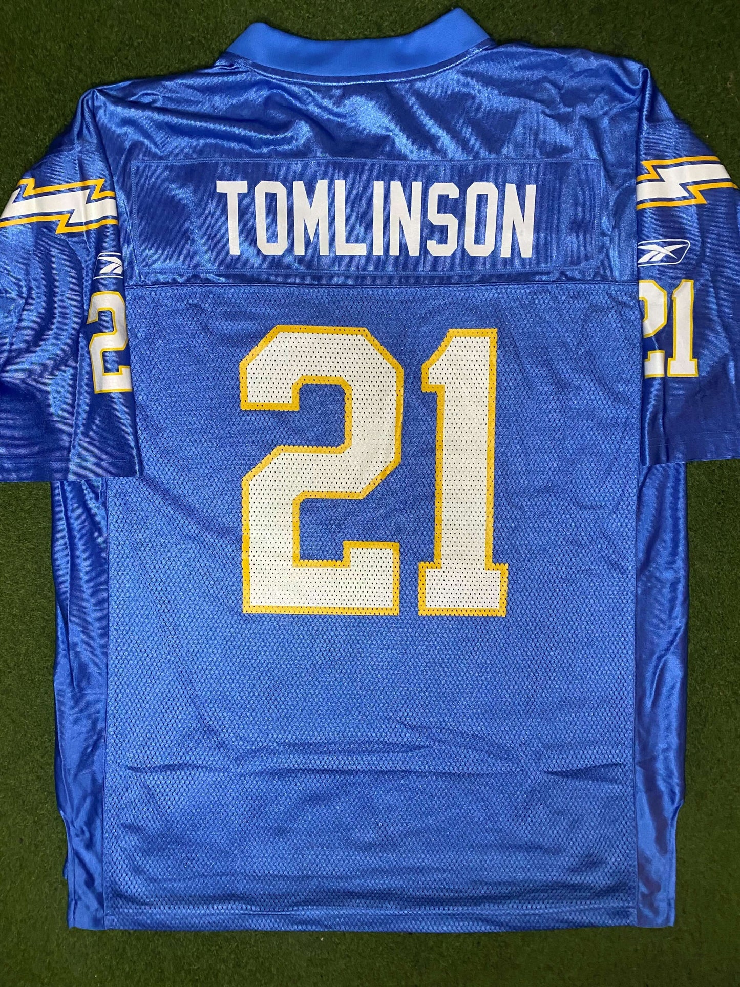 00s San Diego Chargers - Ladainian Tomlinson #21 - Reebok - Vintage NFL Jersey (Large) - Gametime Vintage