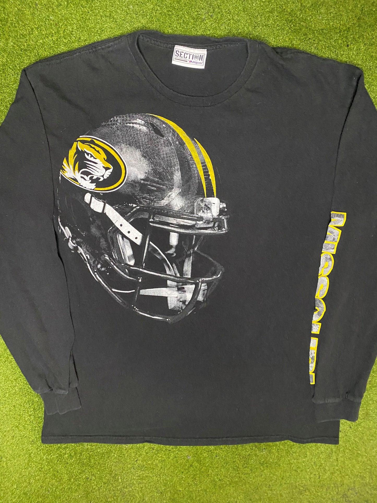00s Missouri Tigers - Vintage College Long Sleeve (Large) - Gametime Vintage