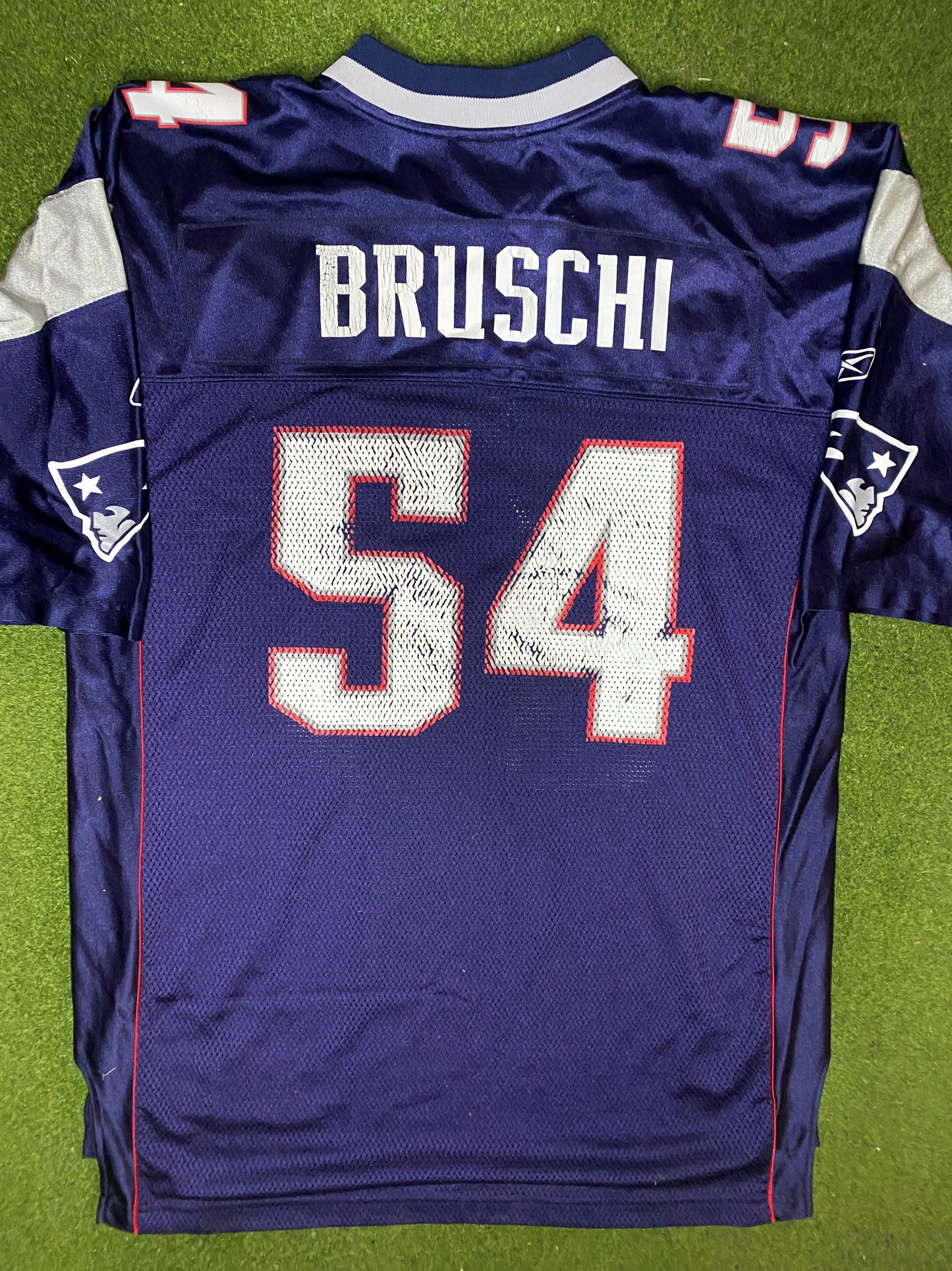 00s New England Patriots - Tedy Bruschi #54 - Reebok - Vintage NFL Jersey (Large) - Gametime Vintage