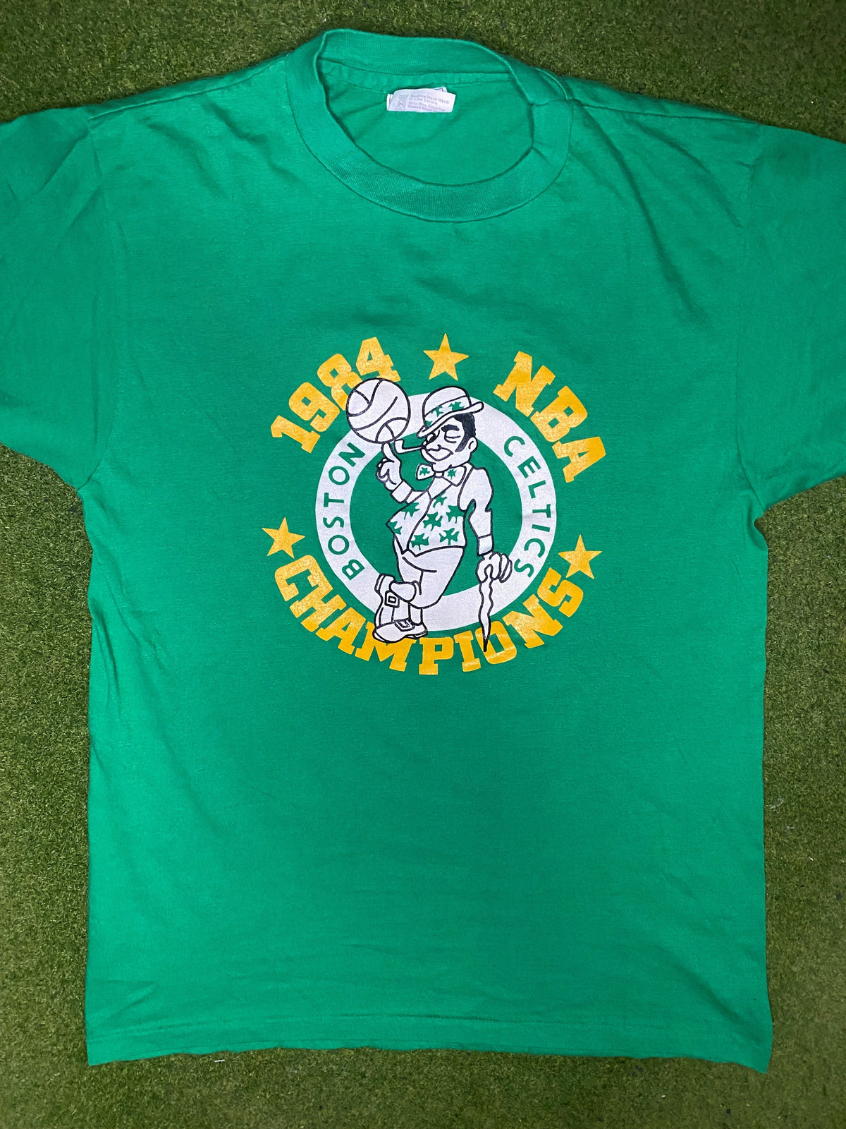 1984 Boston Celtics - World Champions - Vintage NBA Tee Shirt (Large) - Gametime Vintage