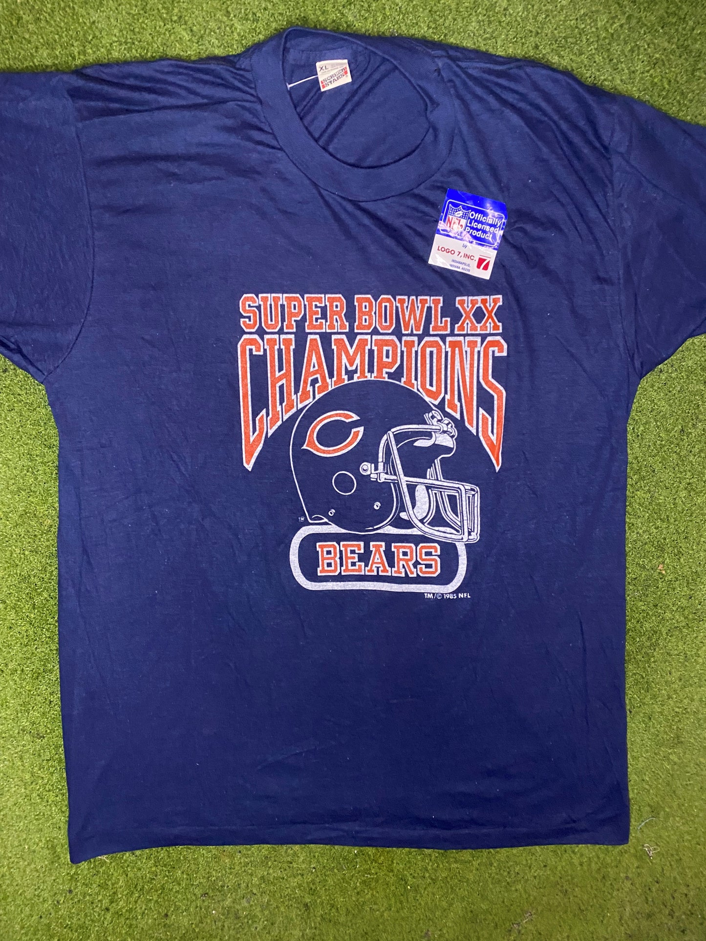 1985 Chicago Bears - Super Bowl XX Champions - Vintage NFL T-Shirt (XL) - Gametime Vintage