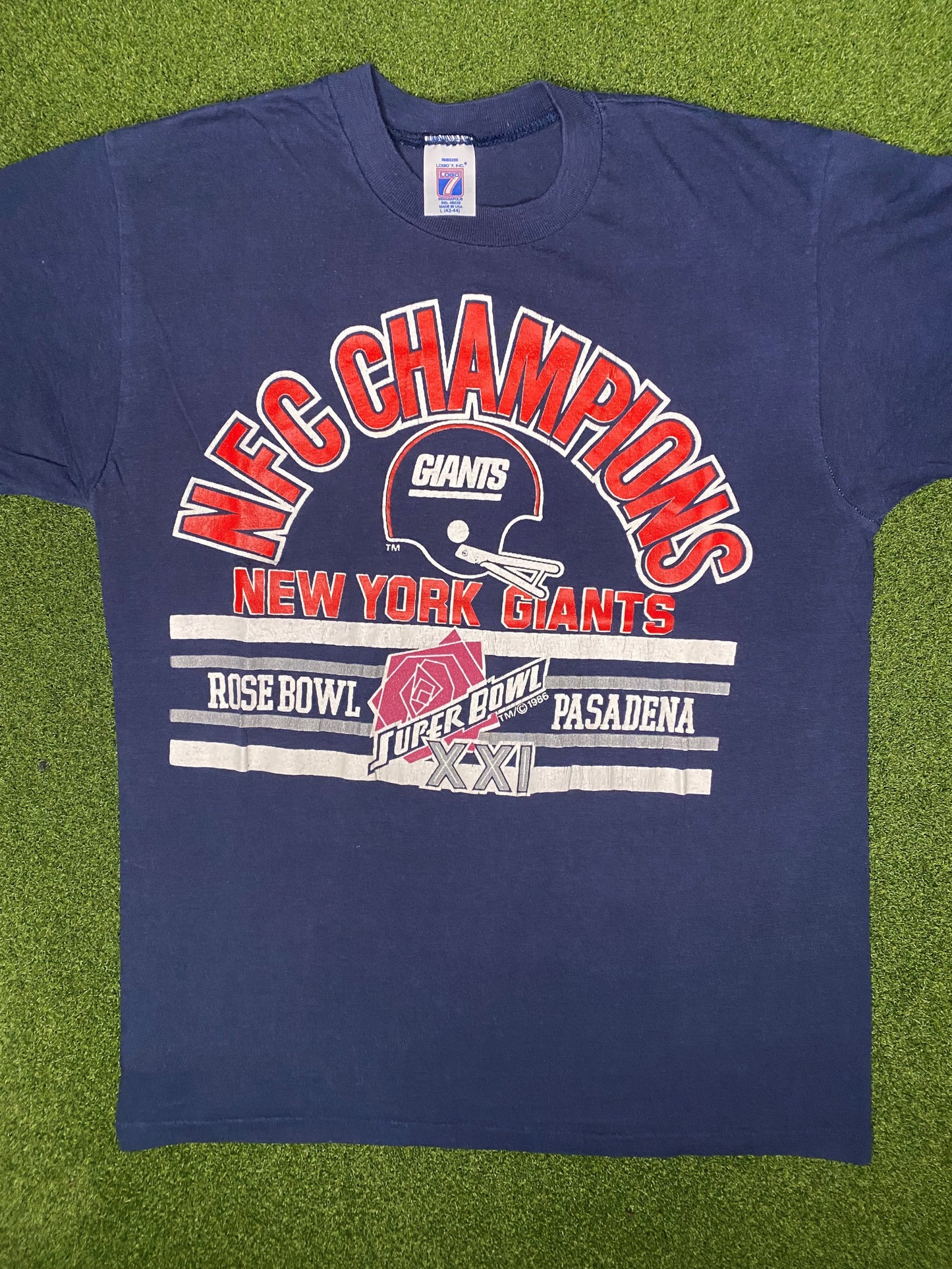 1986 New York Giants - NFC Champs Rose Bowl - Vintage NFL T Shirt (Large)