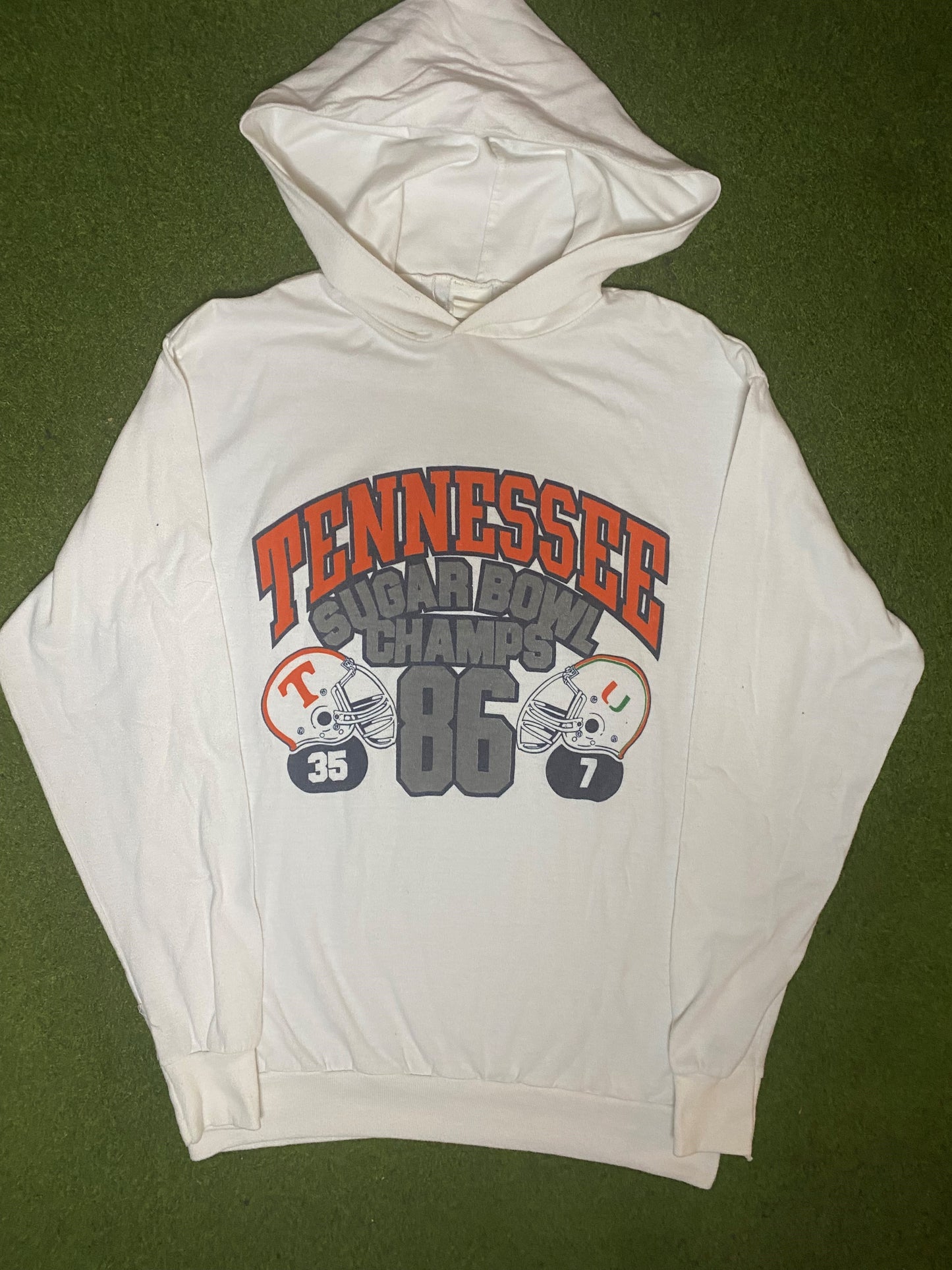 1986 Tennessee Volunteers - Sugar Bowl Champs - Vintage College Football Hoodie (Medium) - Gametime Vintage