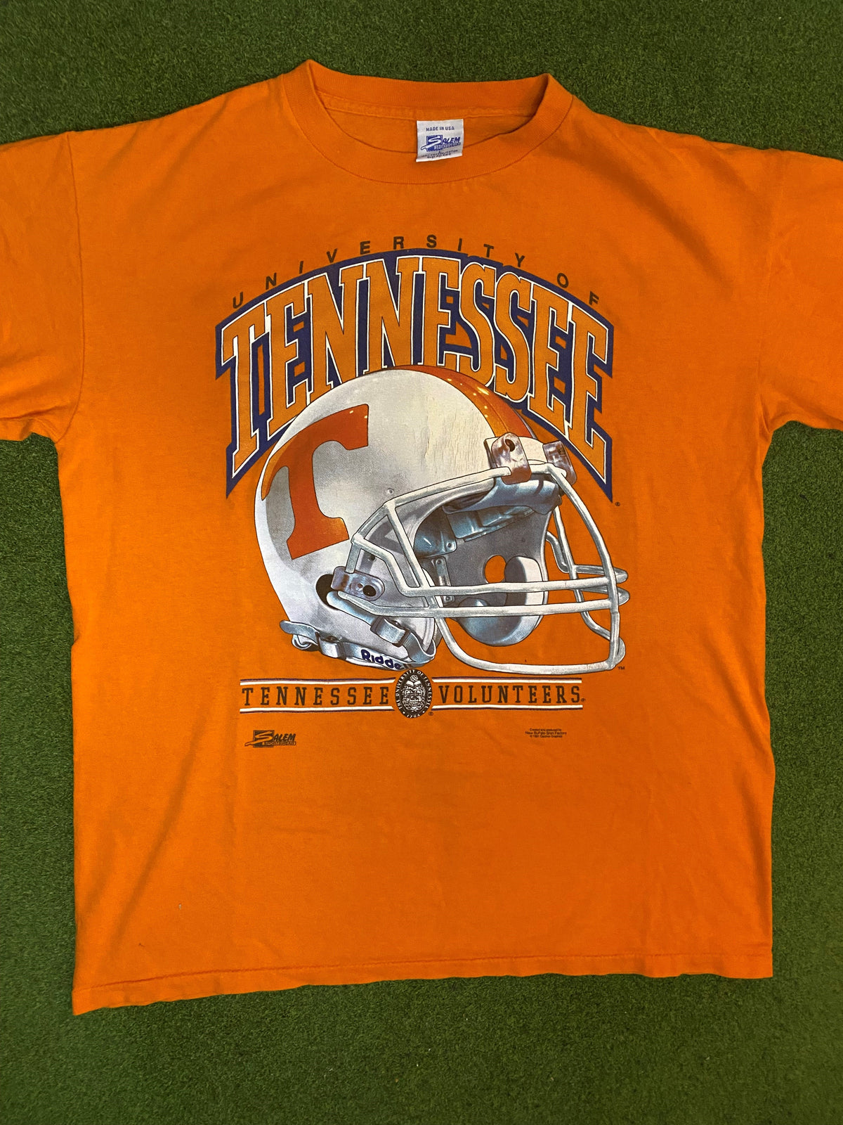 1991 Tennessee Volunteers - Vintage College Football Tee (Large) - Gametime Vintage