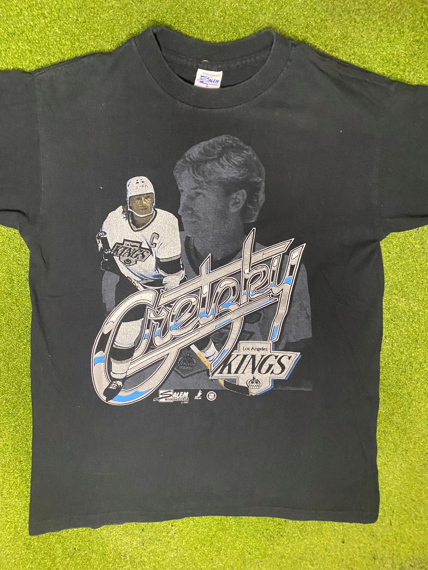 1991 Los Angeles Kings - Wayne Gretzky - Vintage NHL Player T Shirt (Medium) - Gametime Vintage