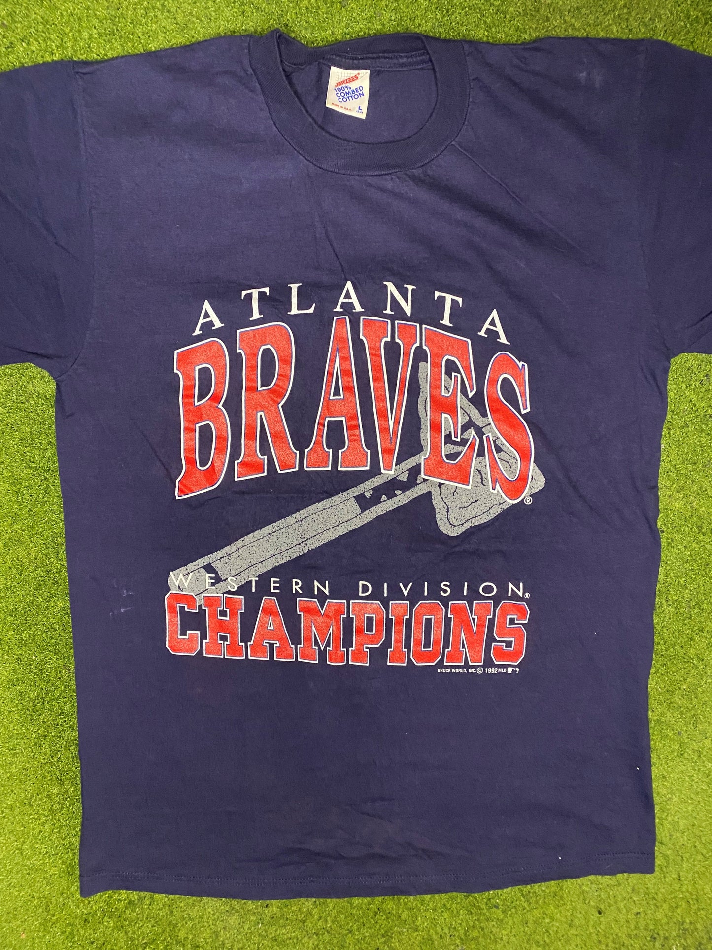 1992 Atlanta Braves - West Div Champs - Vintage MLB T-Shirt (Large) - Gametime Vintage