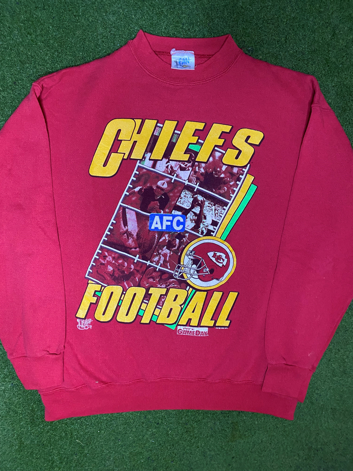 1992 Kansas City Chiefs - Vintage NFL Sweatshirt (Large) - Gametime Vintage