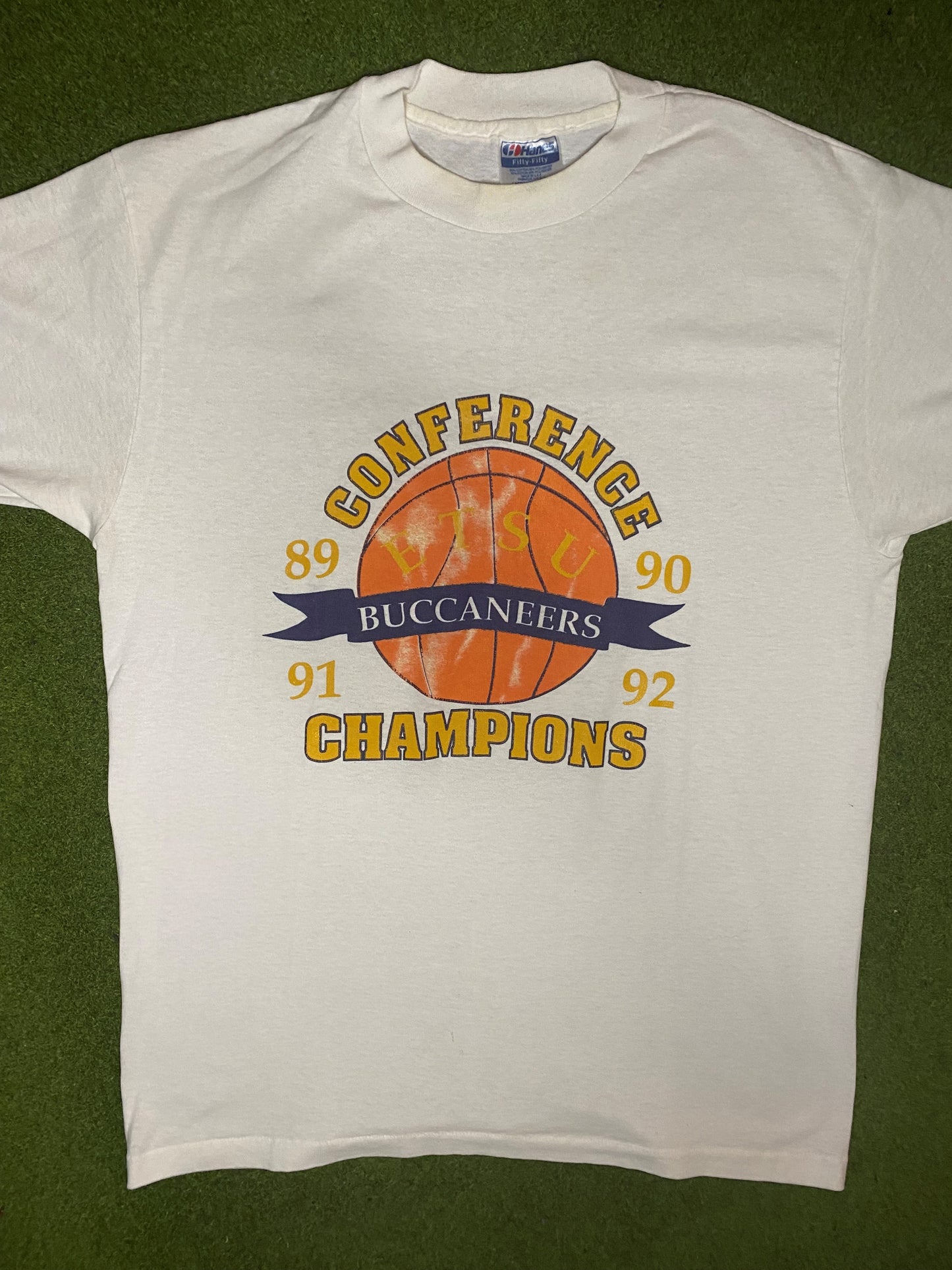 1992 ETSU Buccaneers - Conference Champions - Vintage College T-Shirt (Large) - Gametime Vintage