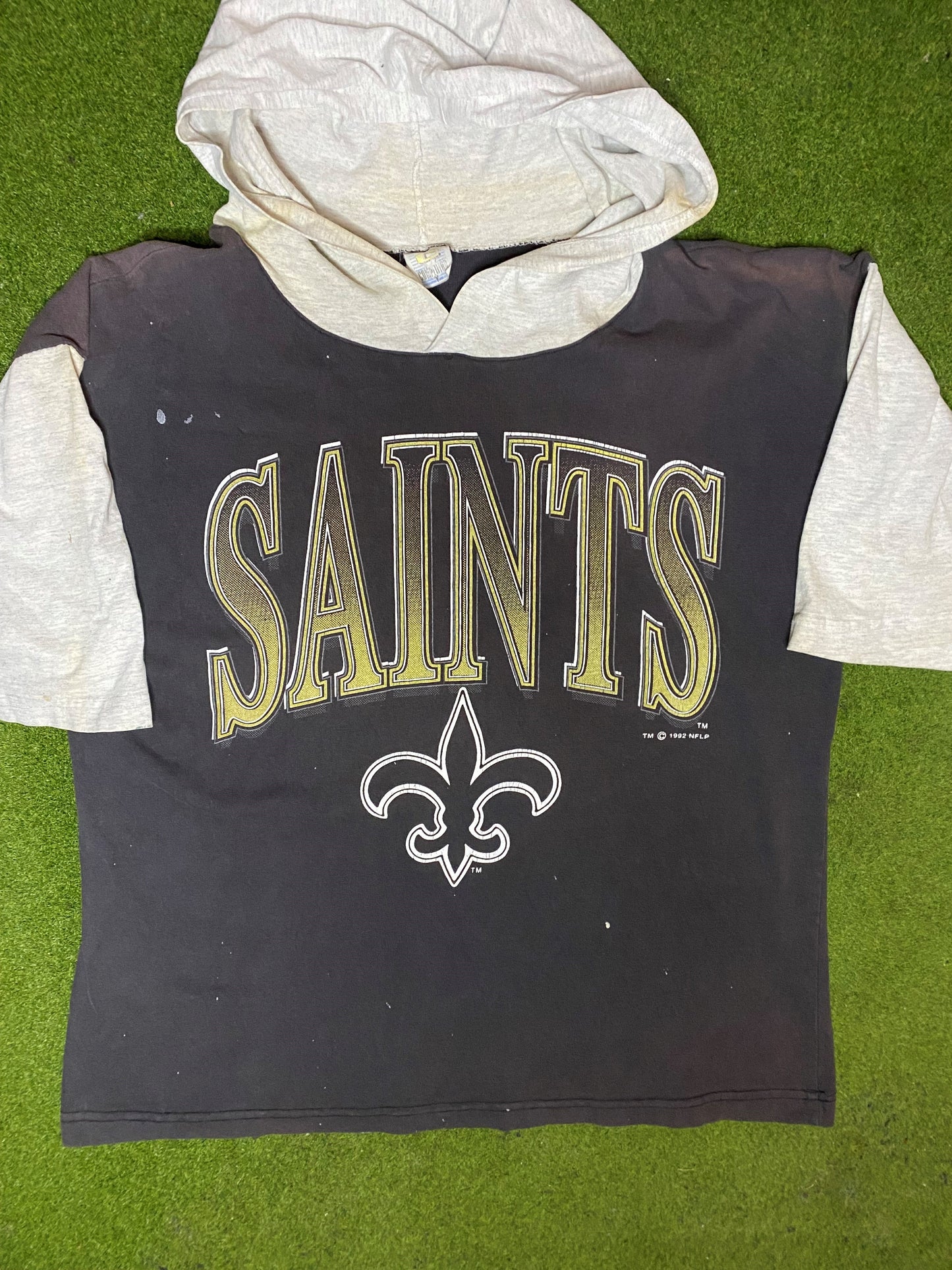 1992 New Orleans Saints - Vintage NFL T-Shirt Hoodie (Large) - Gametime Vintage