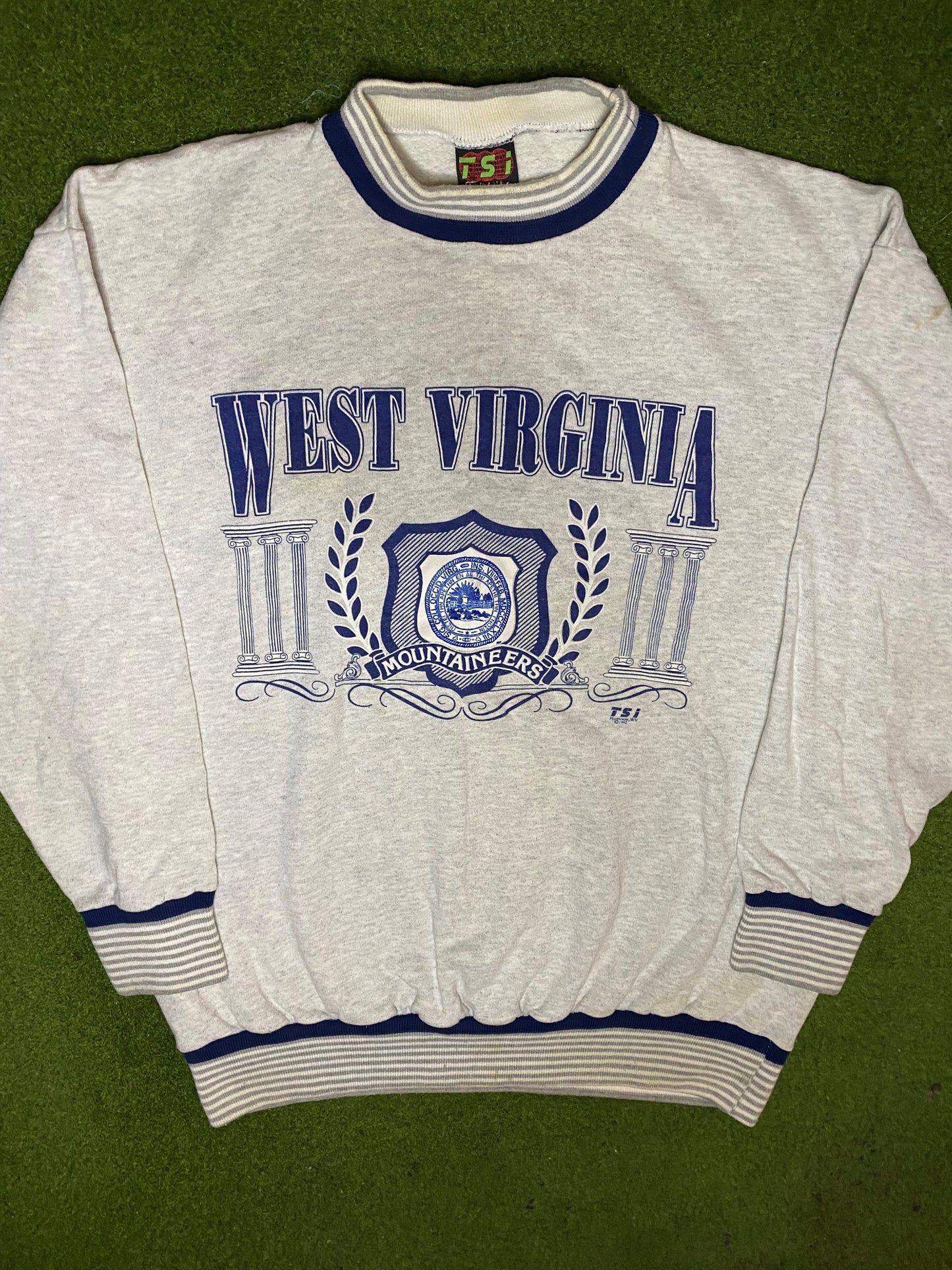1992 West Virginia Mountaineers - Vintage University Sweatshirt (XL) - Gametime Vintage