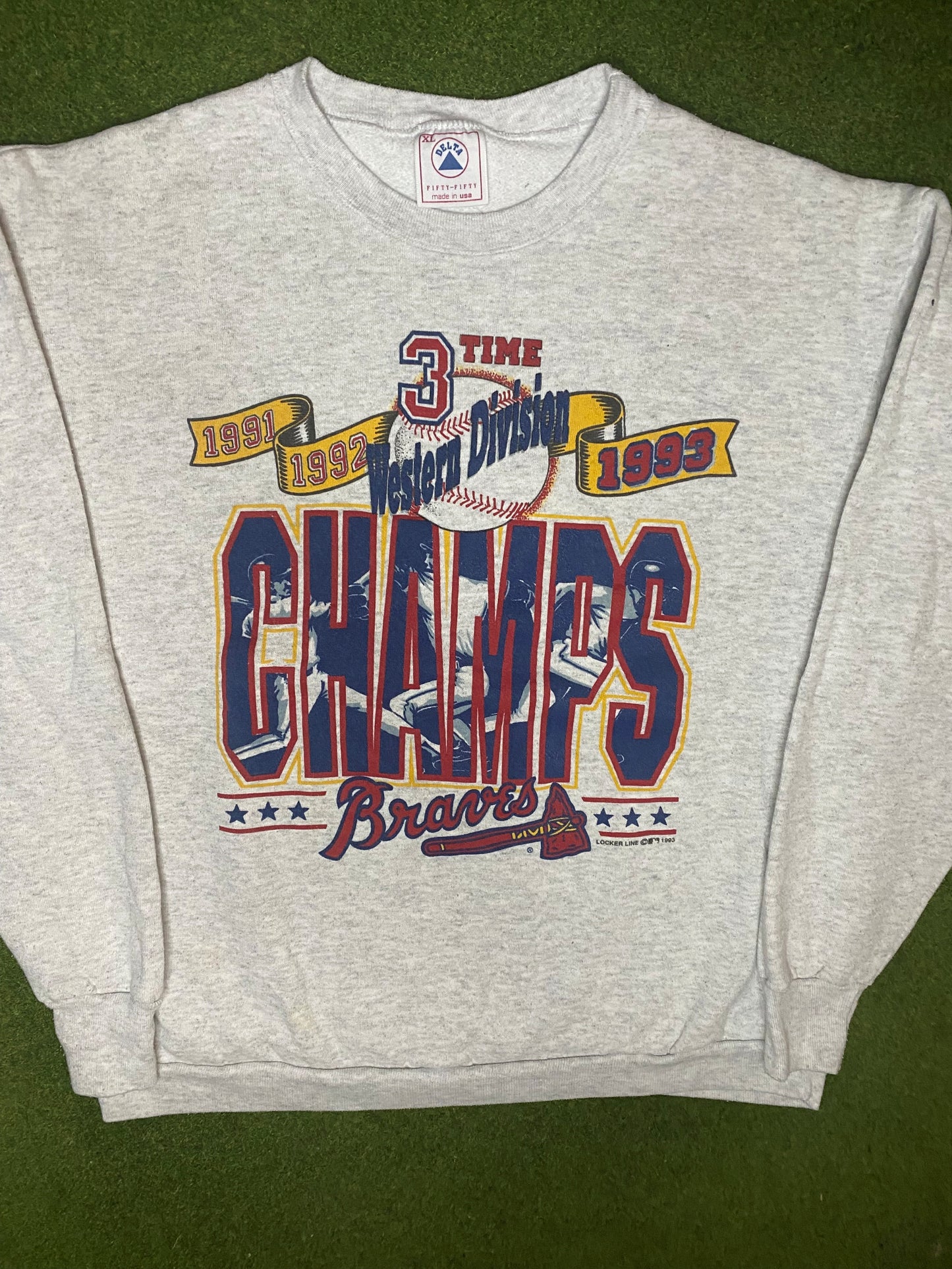 1993 Atlanta Braves - 3 Time Div Champs - Vintage MLB Sweatshirt (Youth XL) - Gametime Vintage