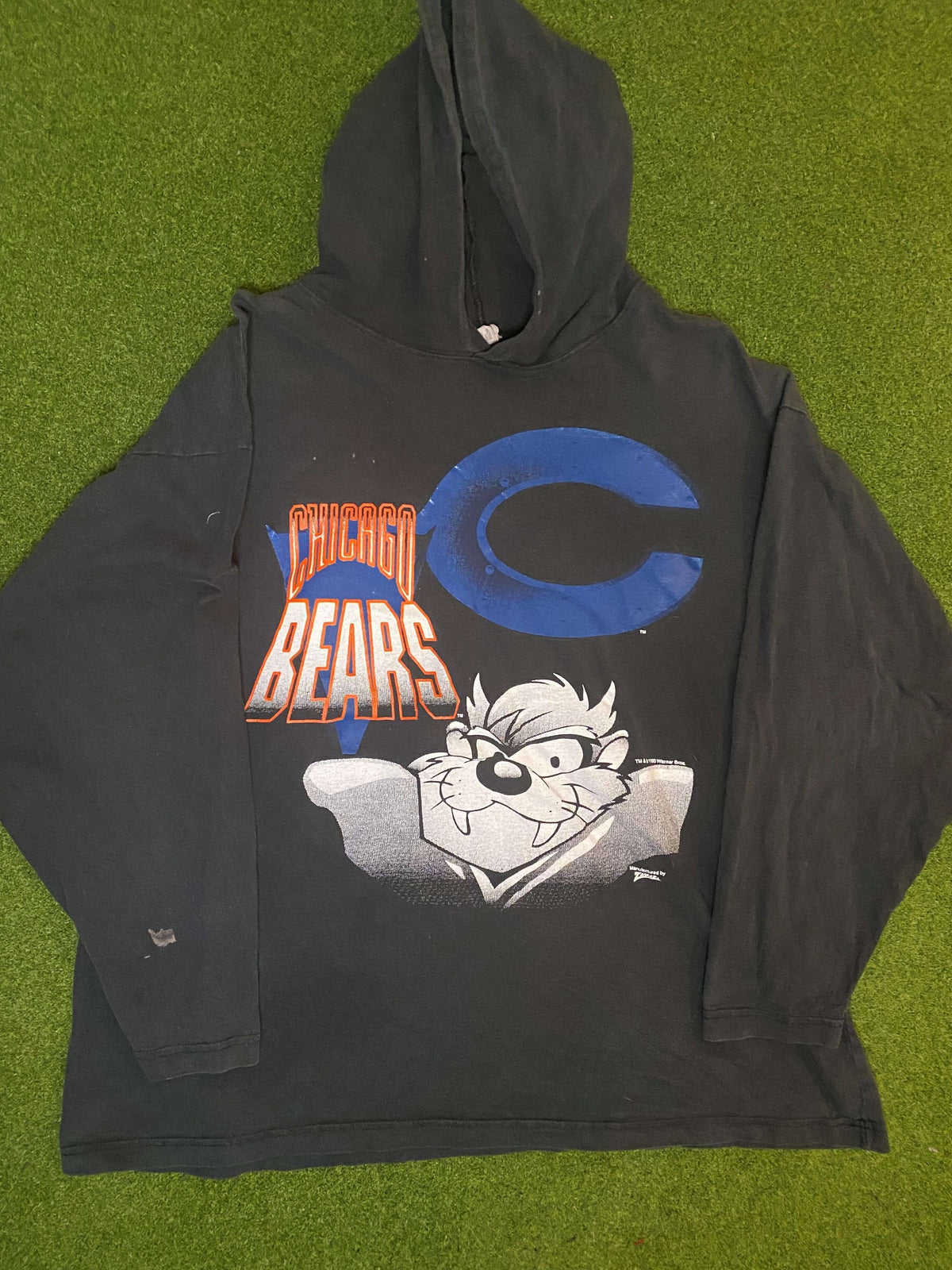 1993 Chicago Bears - Taz Crossovers - Vintage NFL Hoodie (XL) - Gametime Vintage