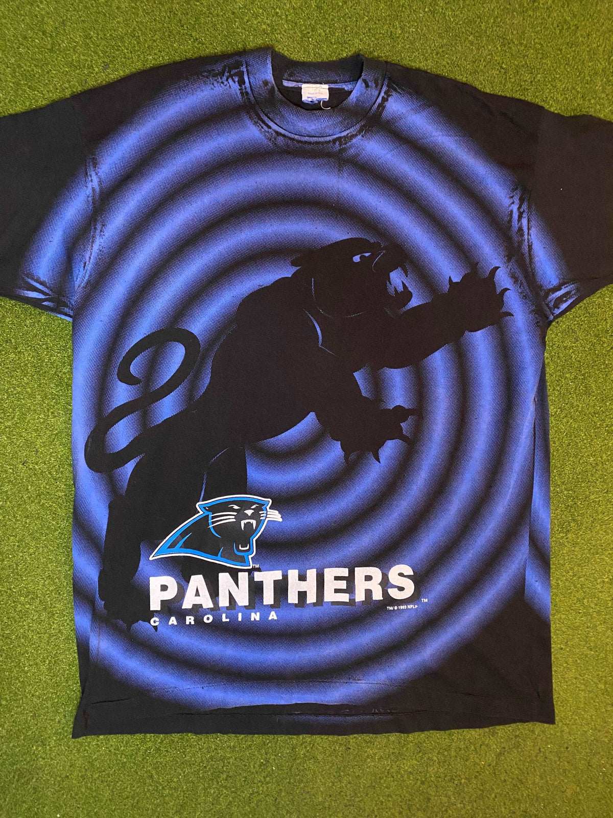 1993 Carolina Panthers - Print All Over - Vintage NFL T-Shirt (XL) - Gametime Vintage