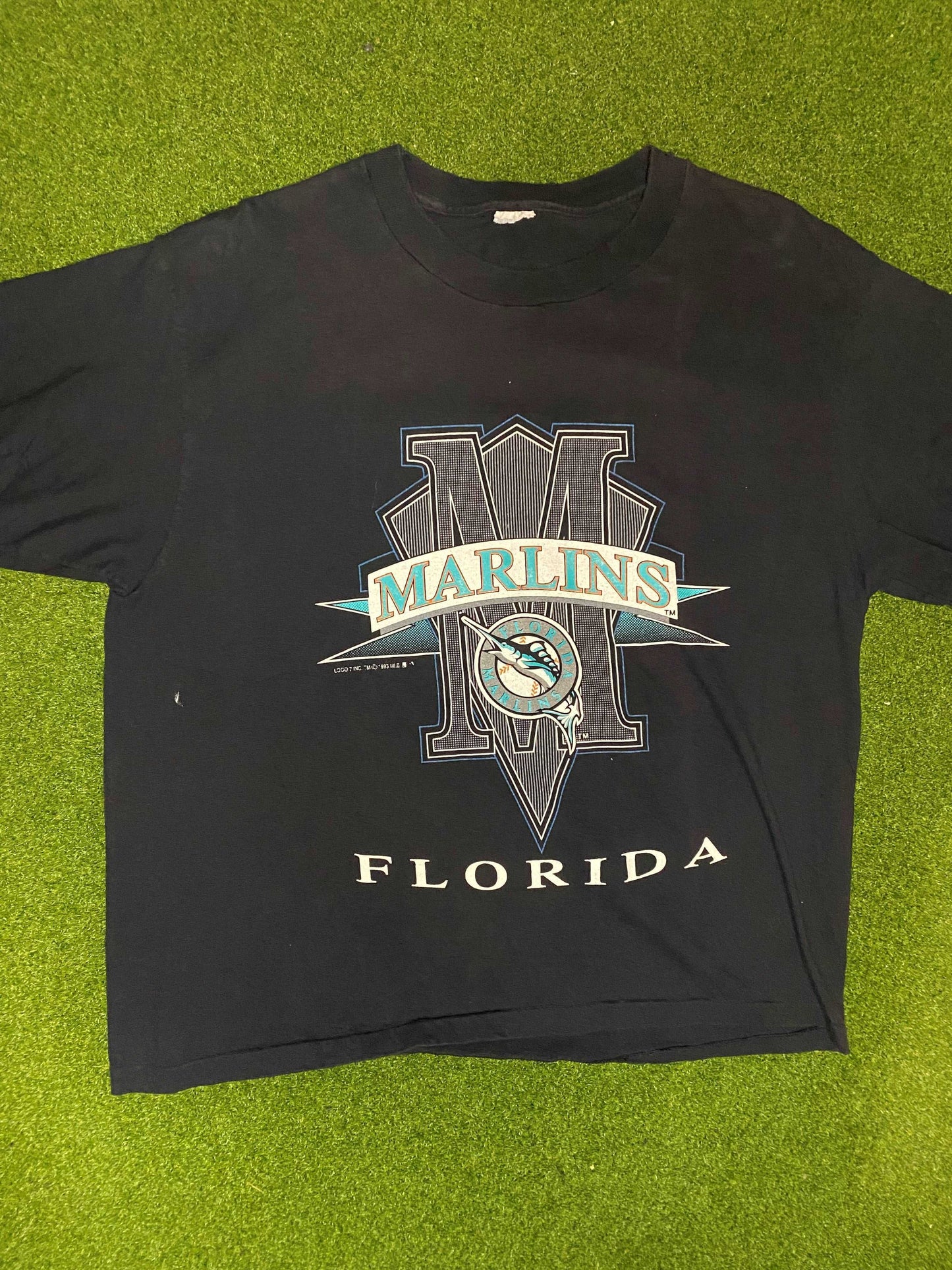 1993 Florida Marlins - Vintage MLB Tee Shirt (Large) - Gametime Vintage