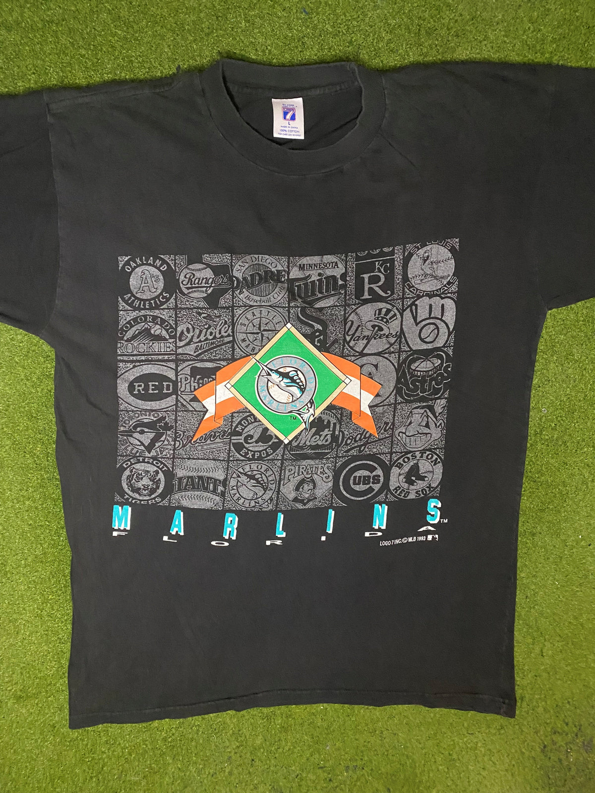 1993 Florida Marlins - Vintage MLB T Shirt (Large) - Gametime Vintage