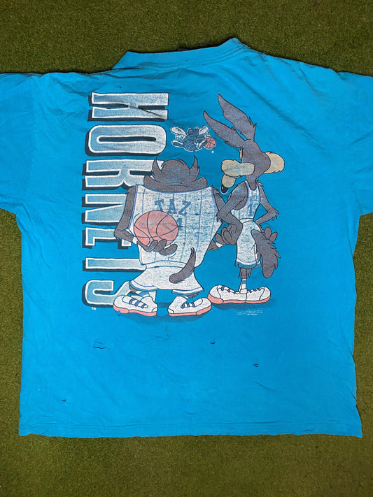 1993 Charlotte Hornets - Looney Tunes Crossover - Vintage NBA T-Shirt (XL) - Gametime Vintage