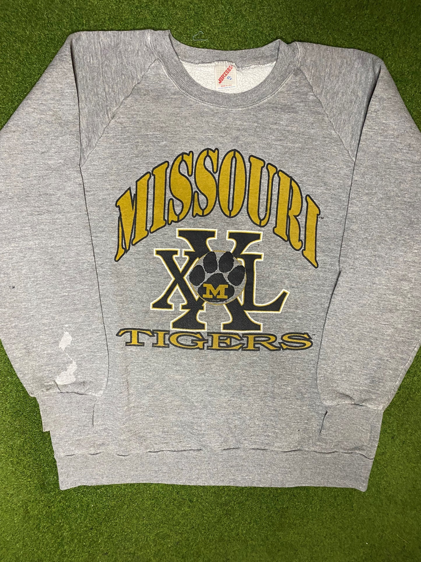 1993 Missouri Tigers - Vintage College Sweatshirt (XL) - Gametime Vintage