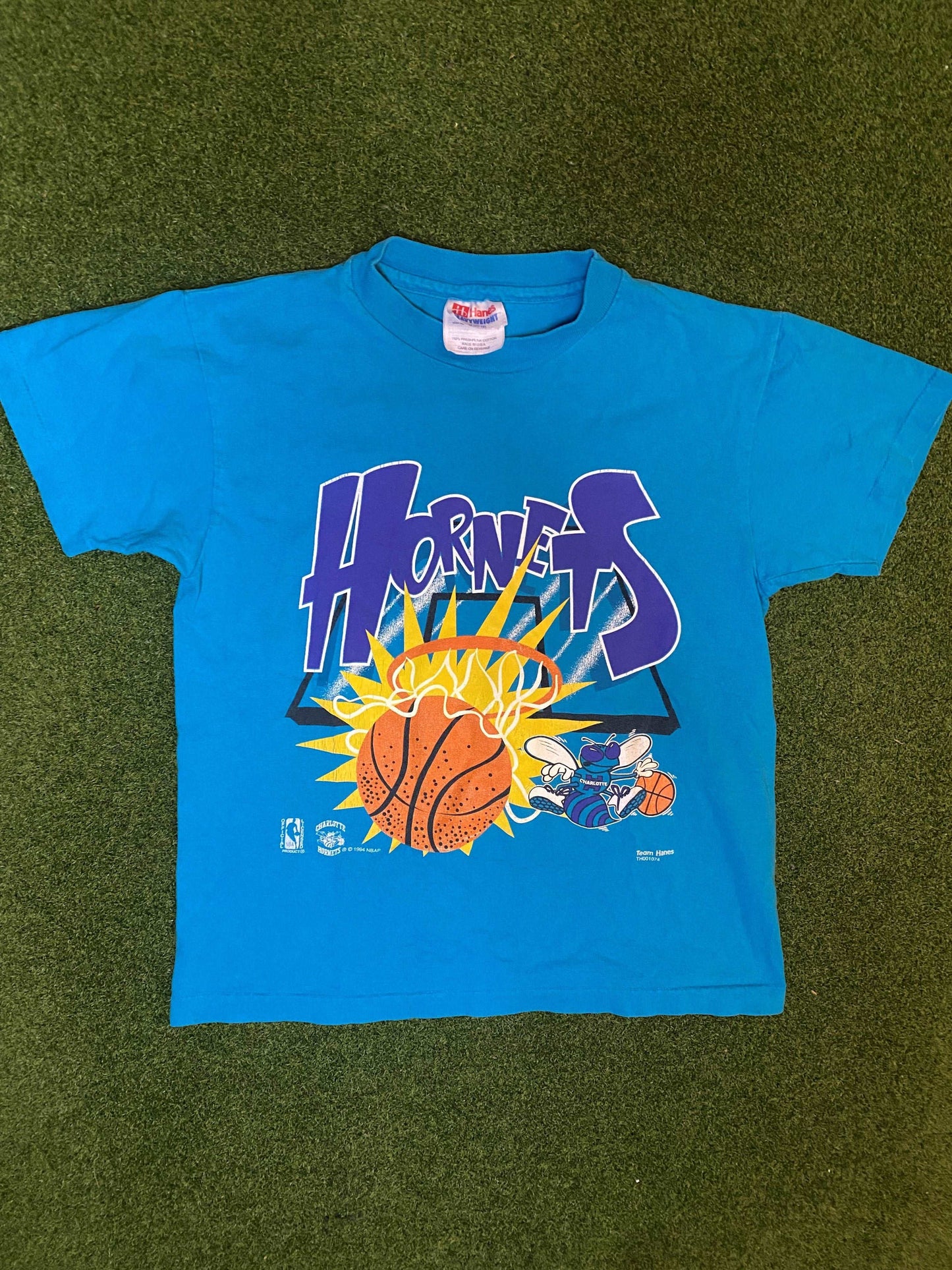 1994 Charlotte Hornets - Vintage NBA Tee Shirt (Youth Medium) - Gametime Vintage