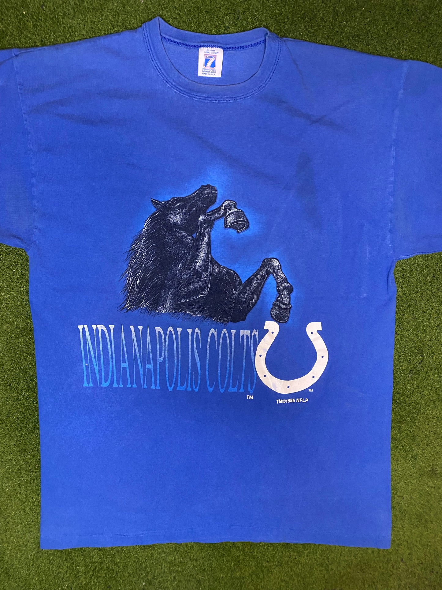 1995 Indianapolis Colts - Vintage NFL T-Shirt (Large) - Gametime Vintage
