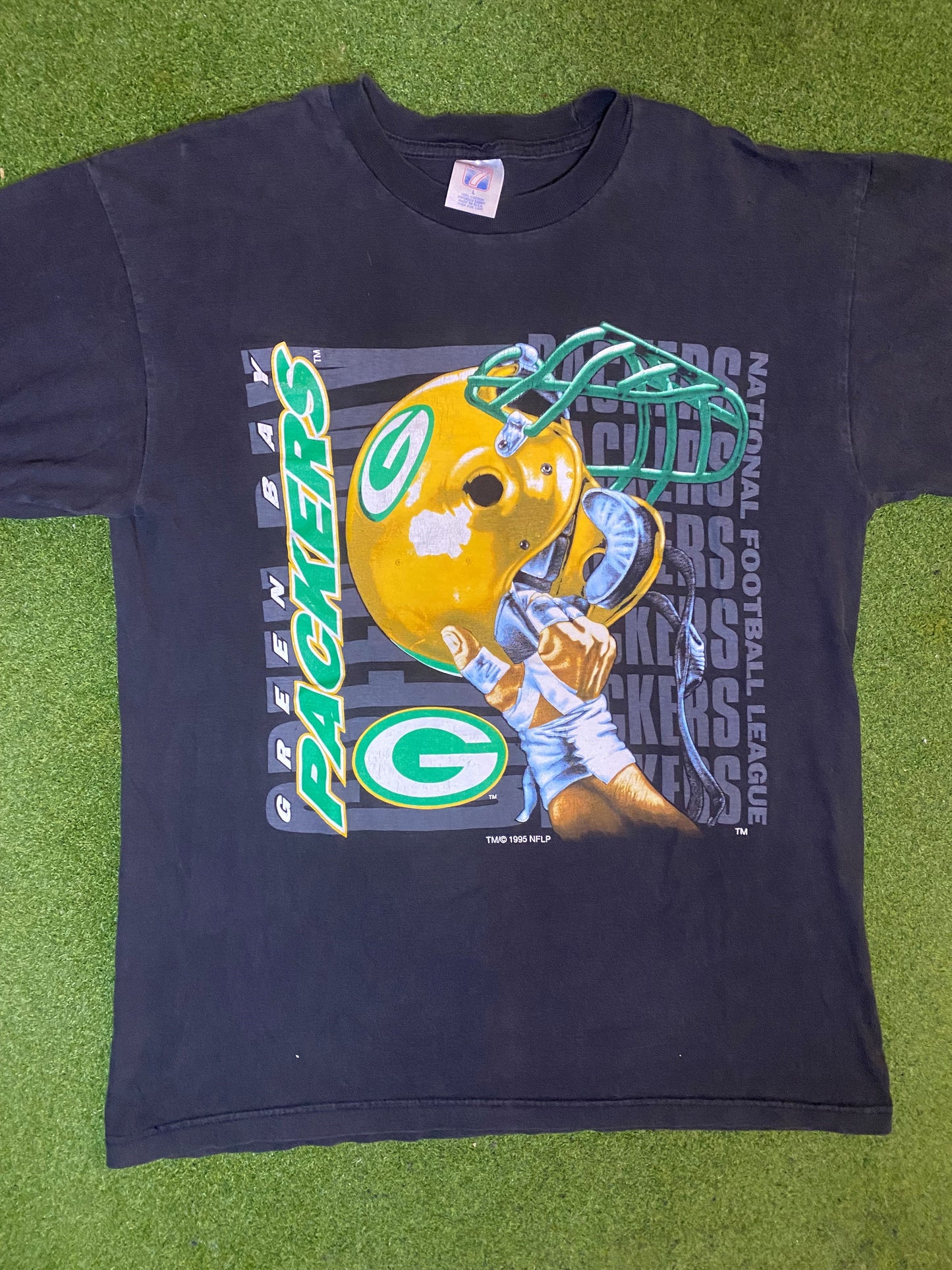 1995 Green Bay Packers - Vintage NFL T-Shirt (Large) - Gametime Vintage
