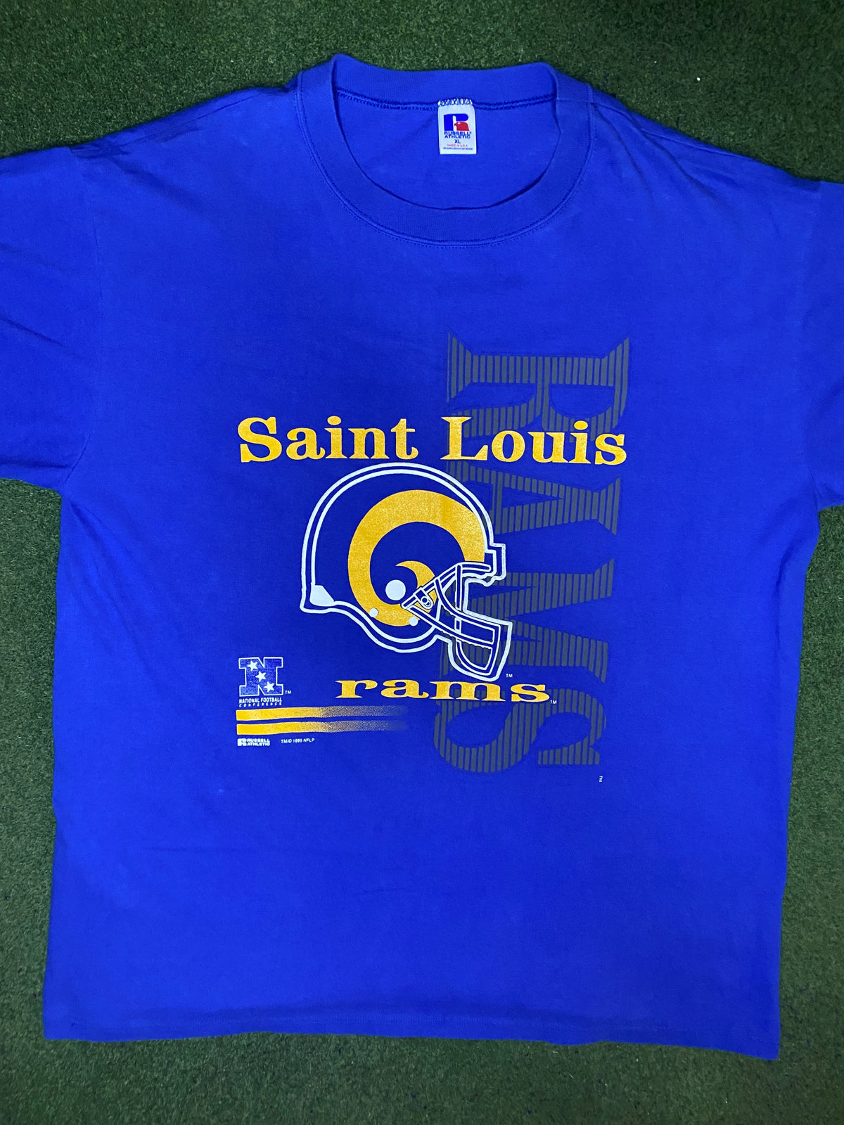 1995 St. Louis Rams - Vintage NFL Tee (XL) - Gametime Vintage