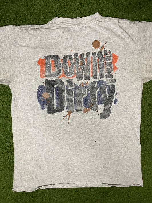 1996 Chicago Bears - Taz - Vintage NFL T Shirt (Medium) - Gametime Vintage