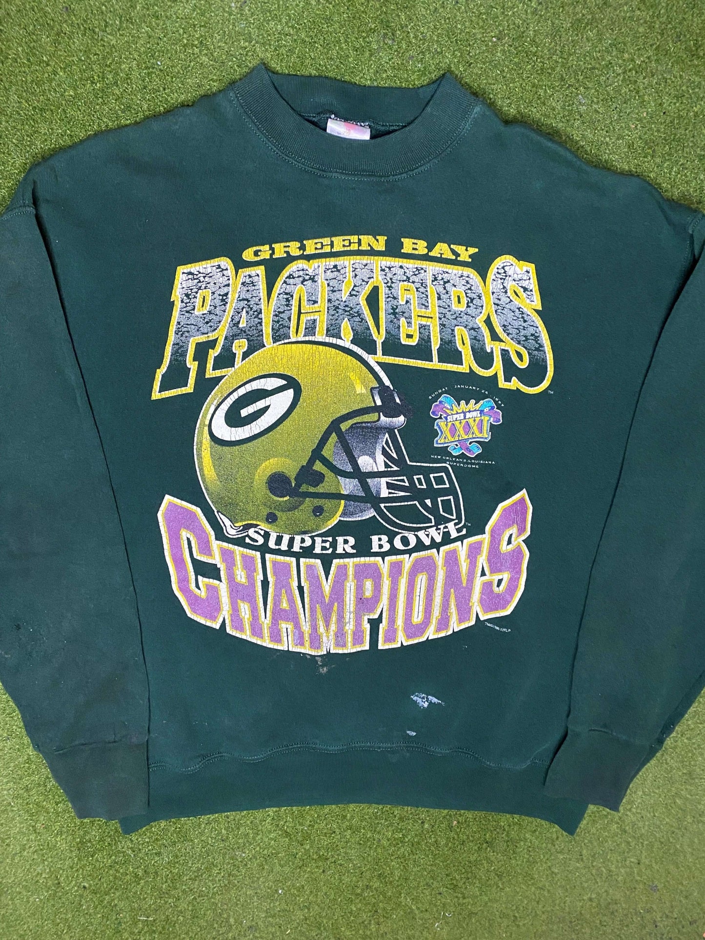 1996 Green Bay Packers - Super Bowl XXXI Champions - Vintage NFL Sweatshirt (Large) - Gametime Vintage
