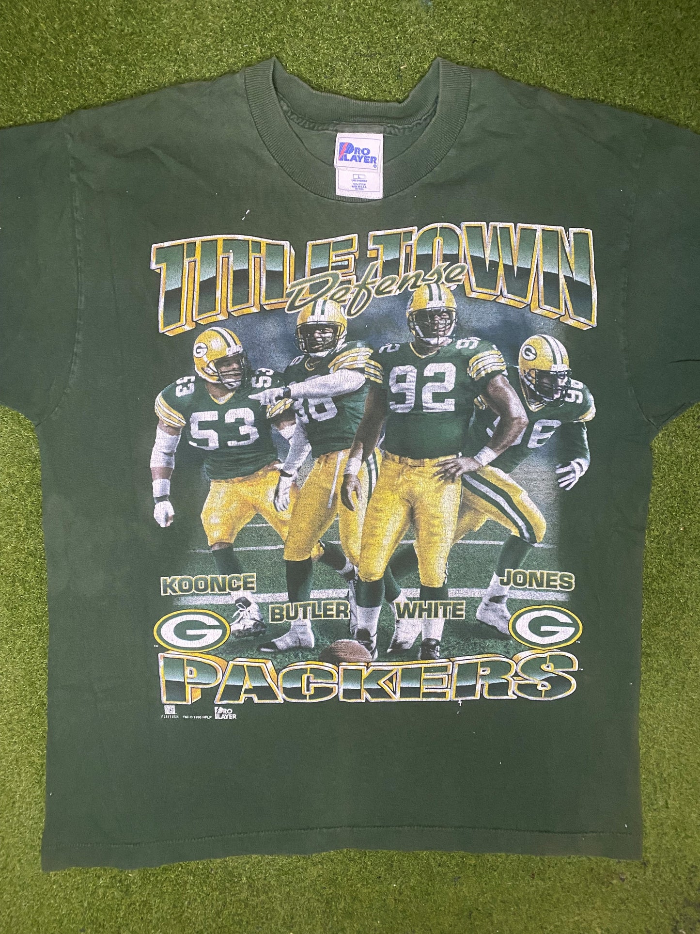 1996 Green Bay Packers - Title Town Defense - Vintage NFL Player T Shirt (Large) - Gametime Vintage