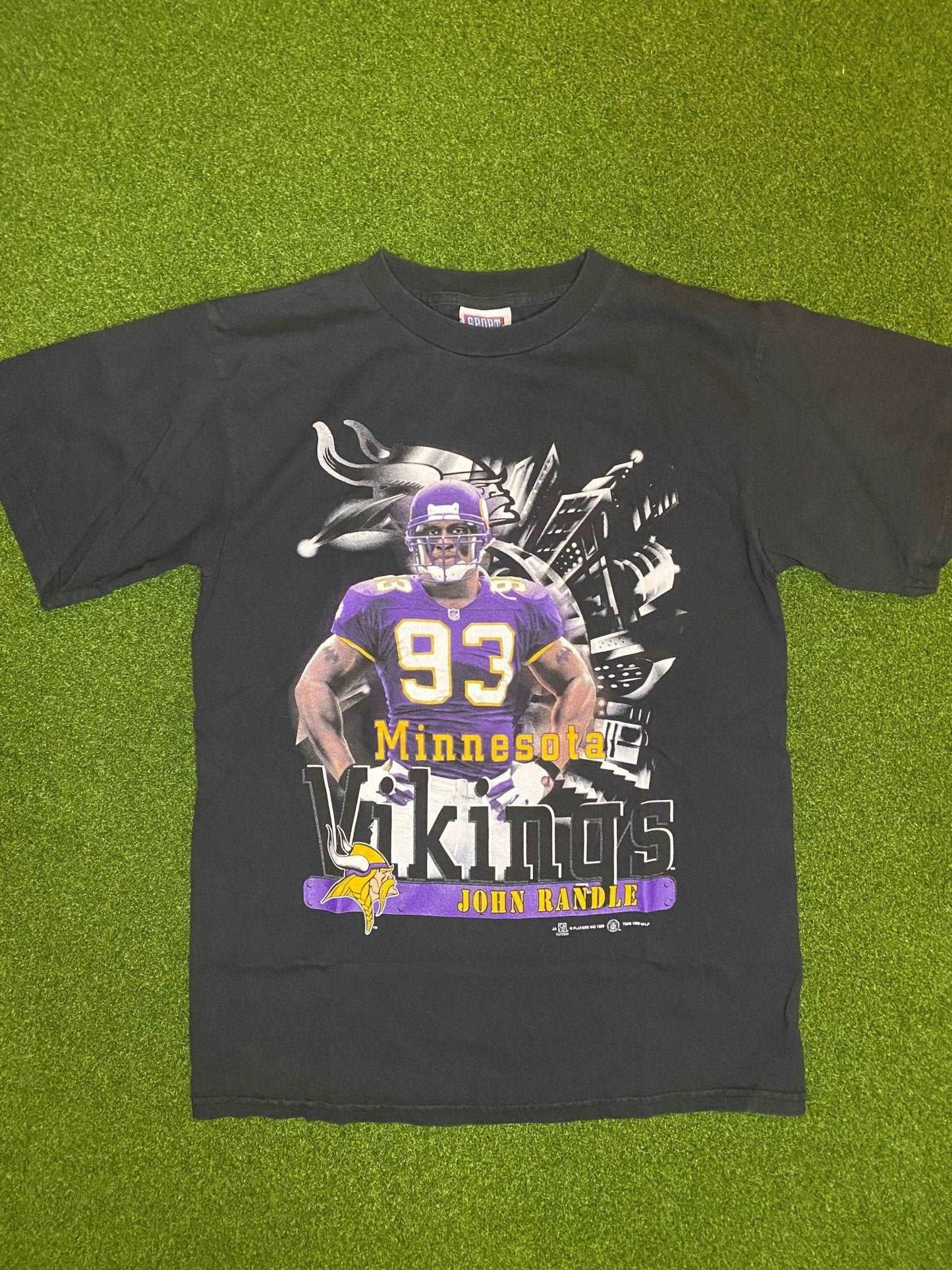 1998 Minnesota Vikings - John Randle - Vintage NFL Player Tee Shirt (Medium) - Gametime Vintage