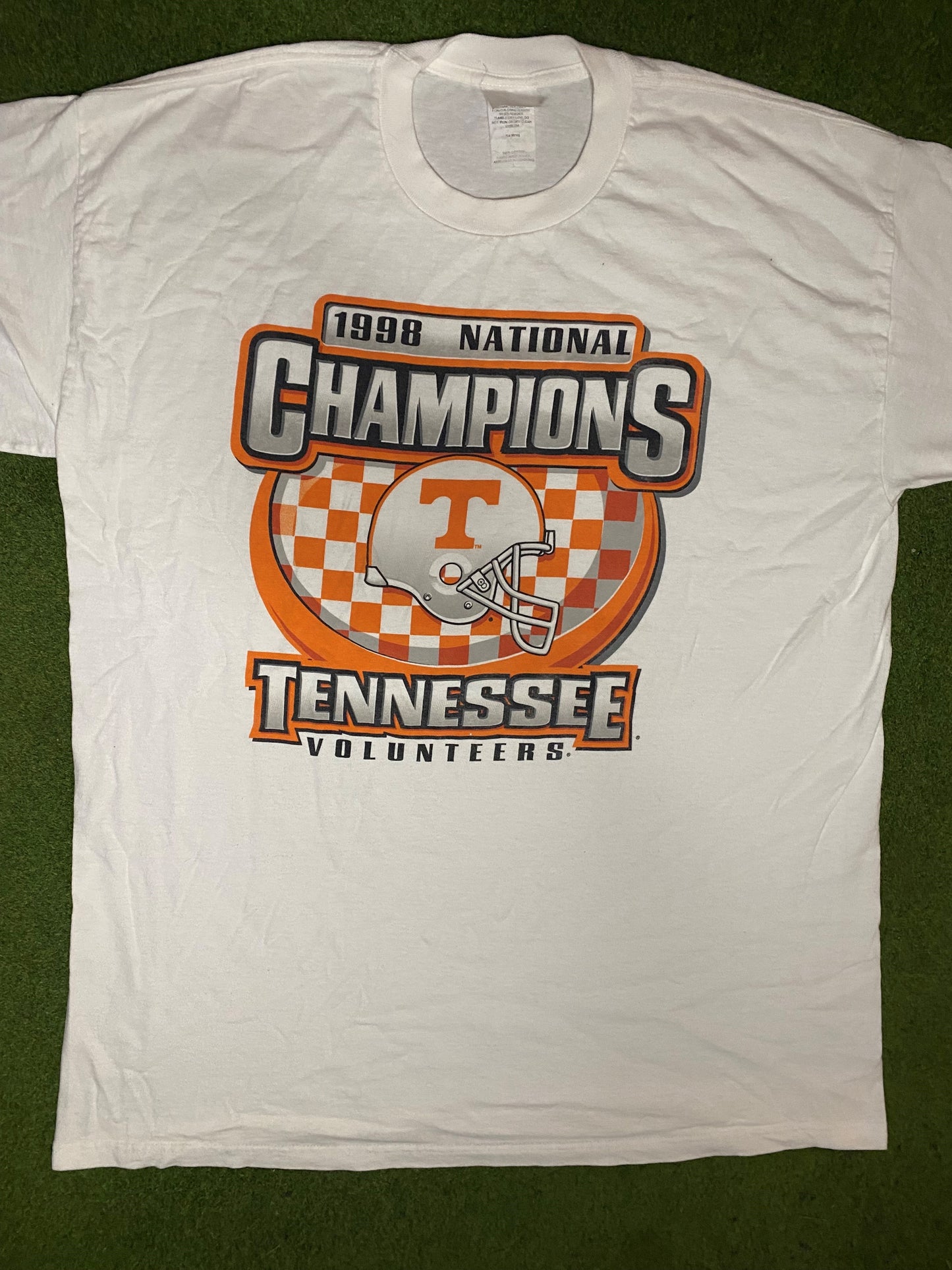 1998 Tennessee Volunteers - National Champions - Vintage College T-Shirt (XL) - Gametime Vintage