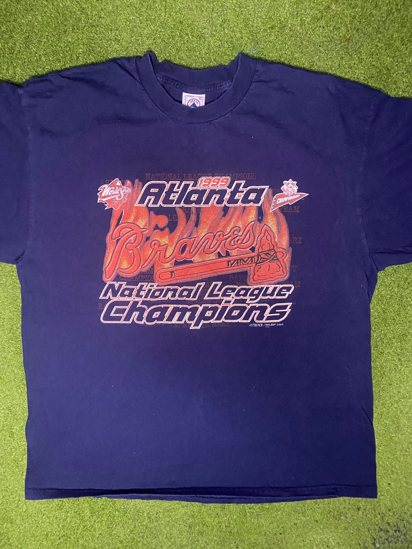 1999 Atlanta Braves - NL Champs - Vintage MLB T Shirt (XL) - Gametime Vintage