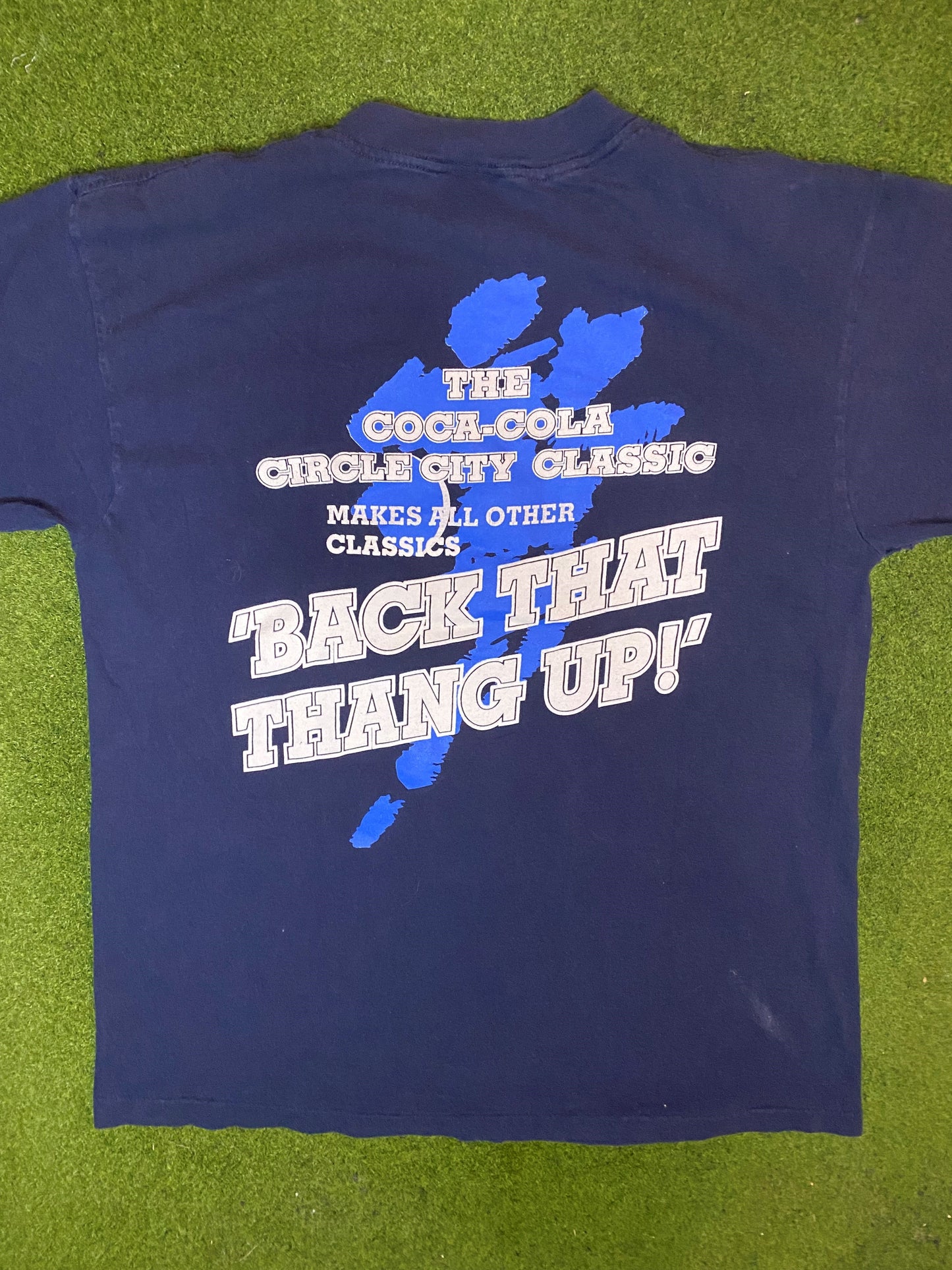 1999 Circle City Classic - Hampton Vs. Souther - Vintage HBCU T-Shirt (Large) - Gametime Vintage