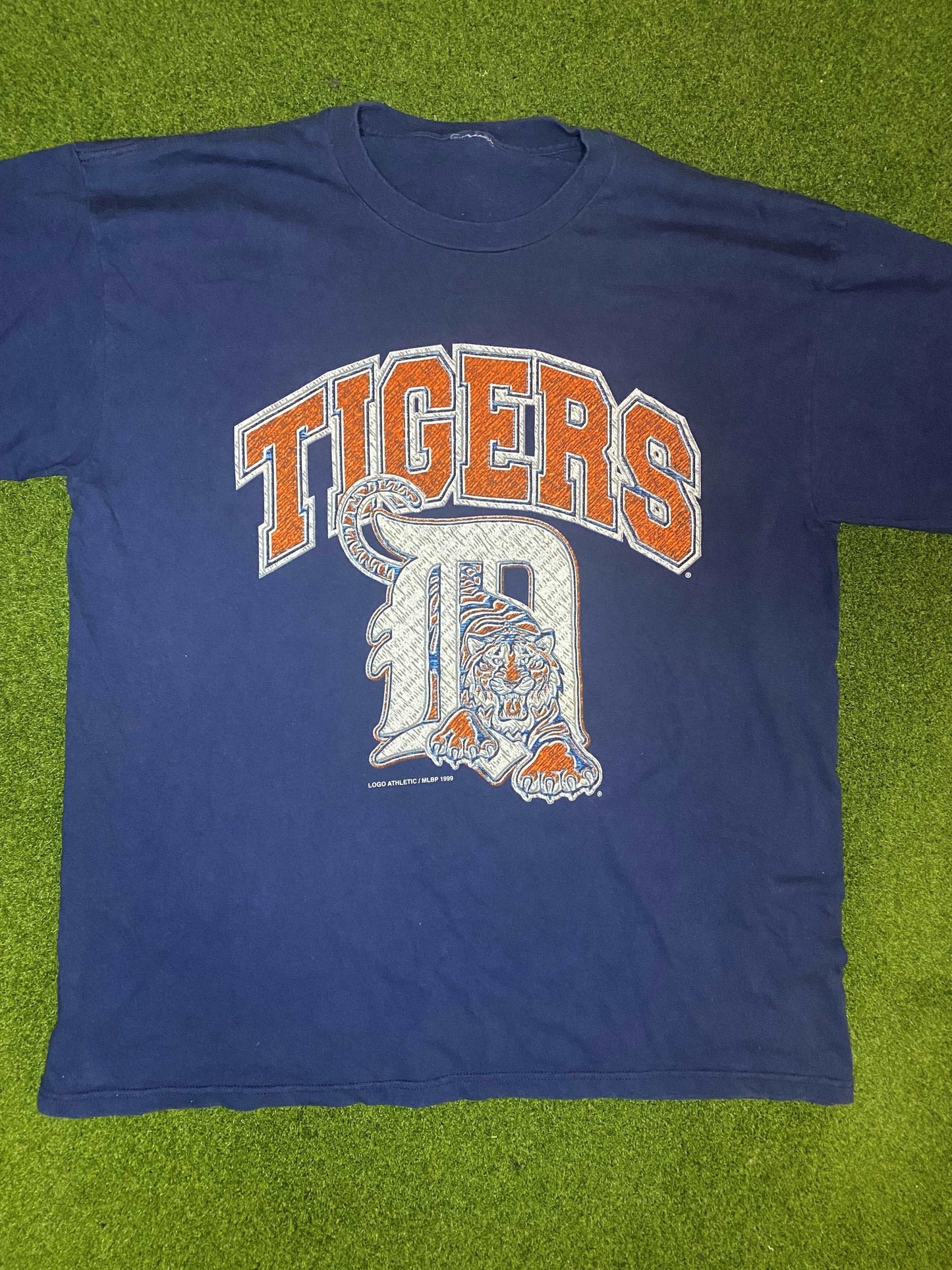 1999 Detroit Tigers - Big Logo - Vintage MLB Tee Shirt (XL) - Gametime Vintage
