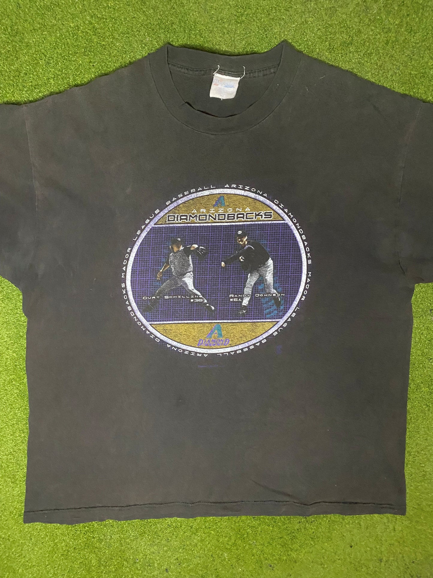 2000 Arizona Diamondbacks - Schilling and Johnson - Vintage MLB Player T Shirt (XL) - Gametime Vintage