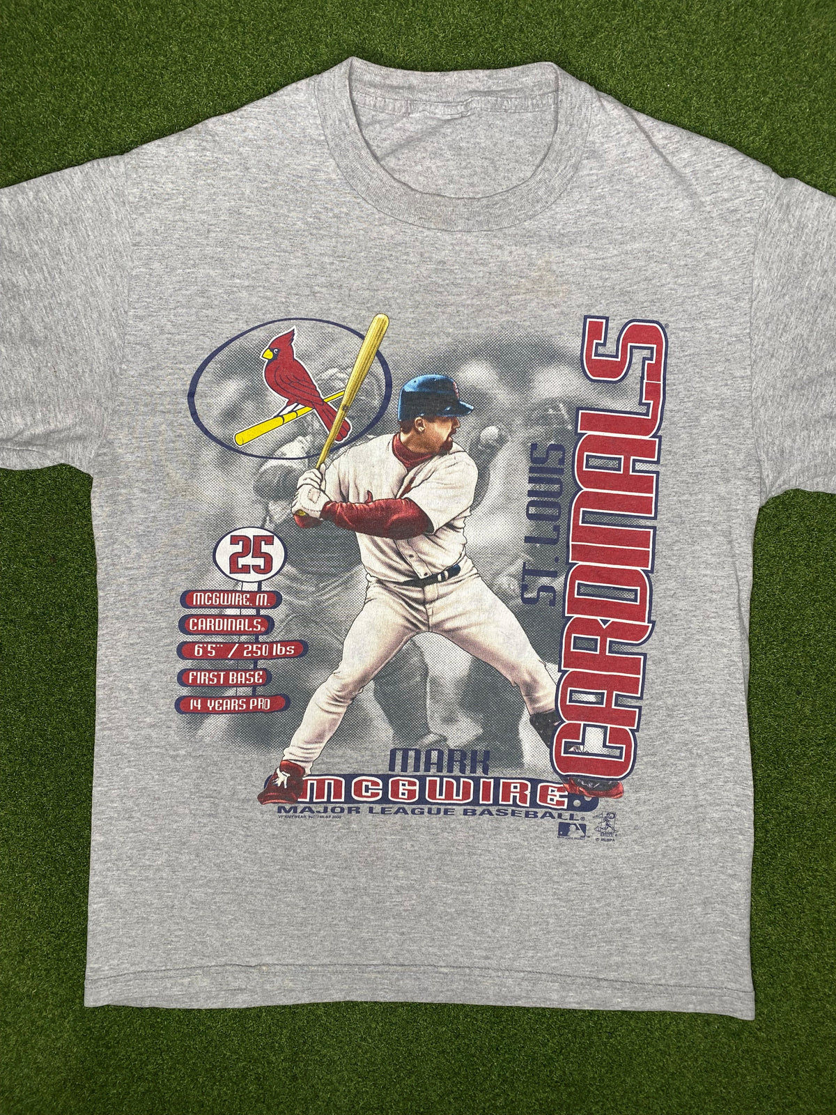 2000年圣路易斯红雀队 - 马克·麦奎尔 - 复古MLB球员T恤(M码)
