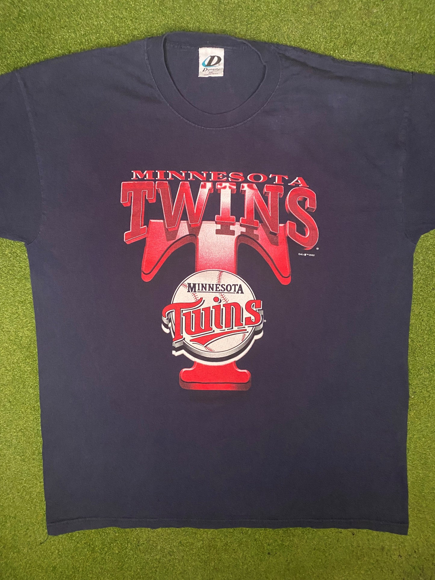 2002 Minnesota Twins - Vintage MLB Tee (2XL)