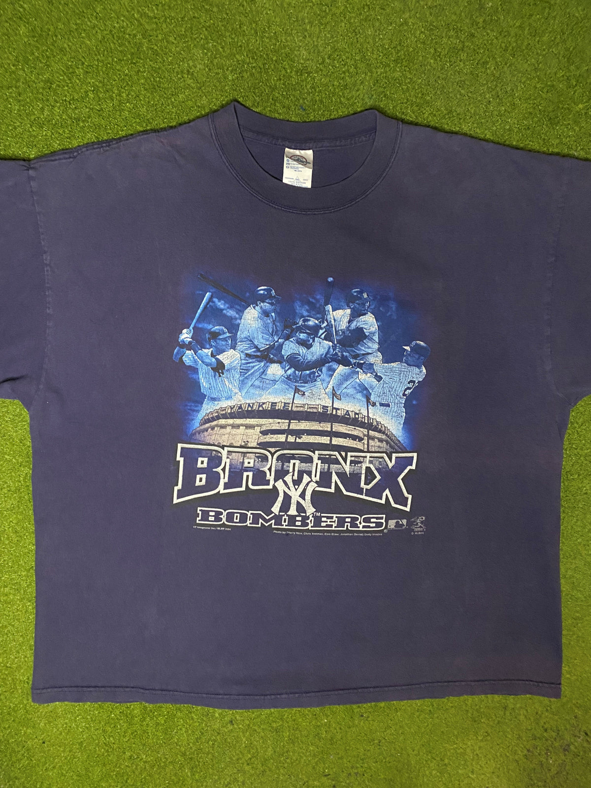 2004 纽约扬基队 - 布朗克斯轰炸机 - 复古 MLB 球员 T 恤 (2XL)