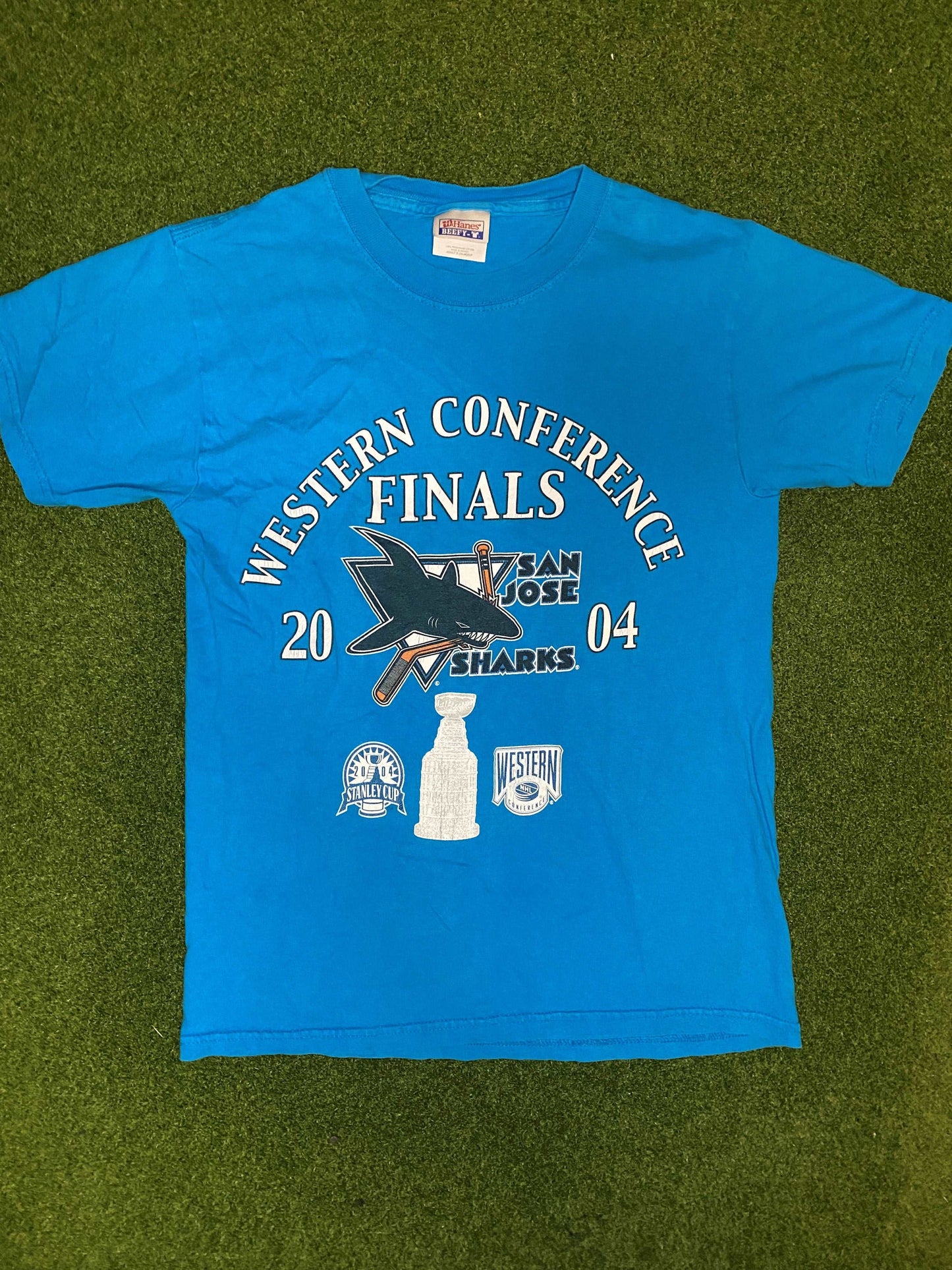 2004 San Jose Sharks - West Conf Finals - Vintage NHL Tee Shirt (Small) - Gametime Vintage