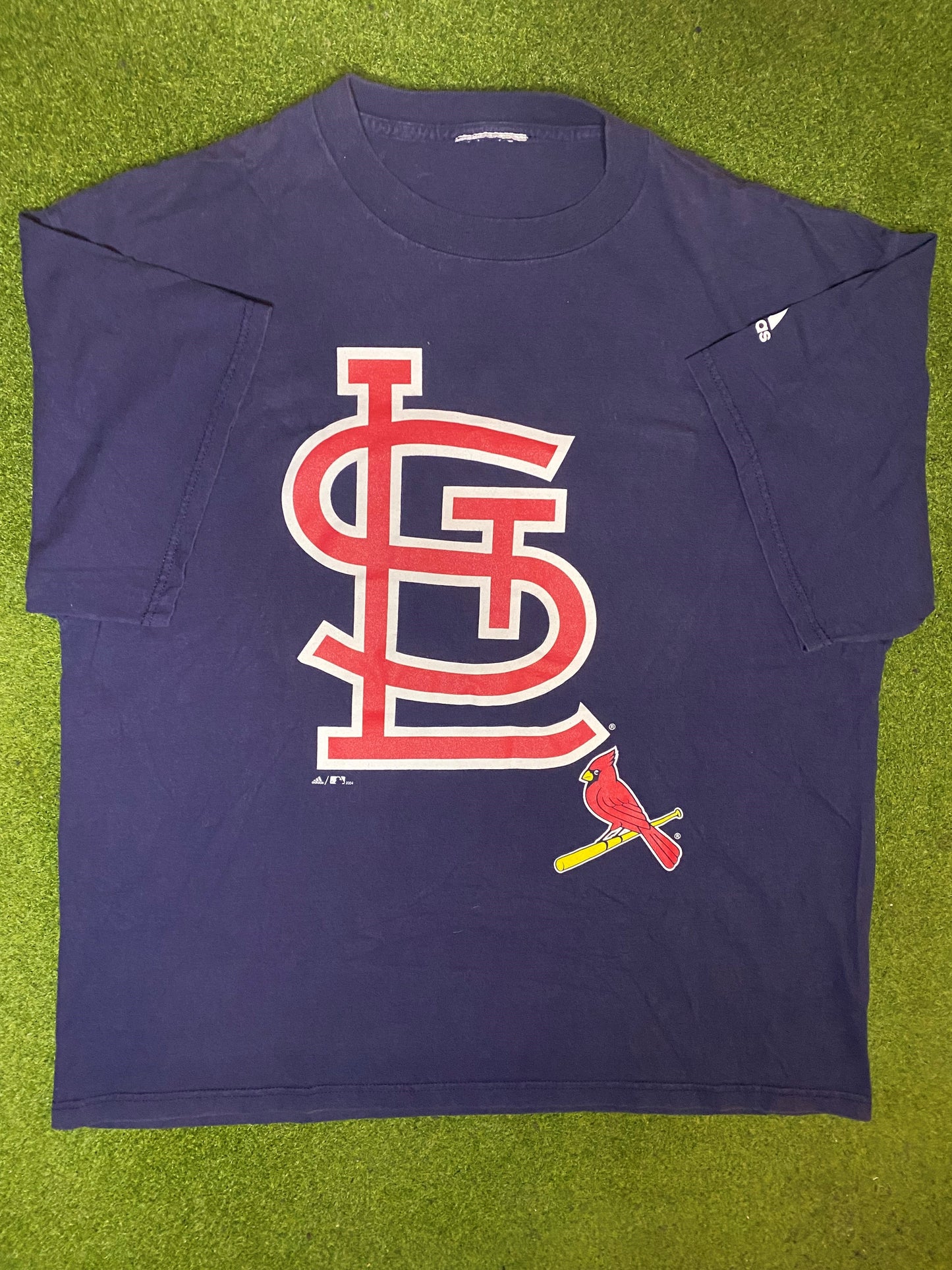 2004 St. Louis Cardinals - Adidas - Vintage MLB T-Shirt (XL) - Gametime Vintage