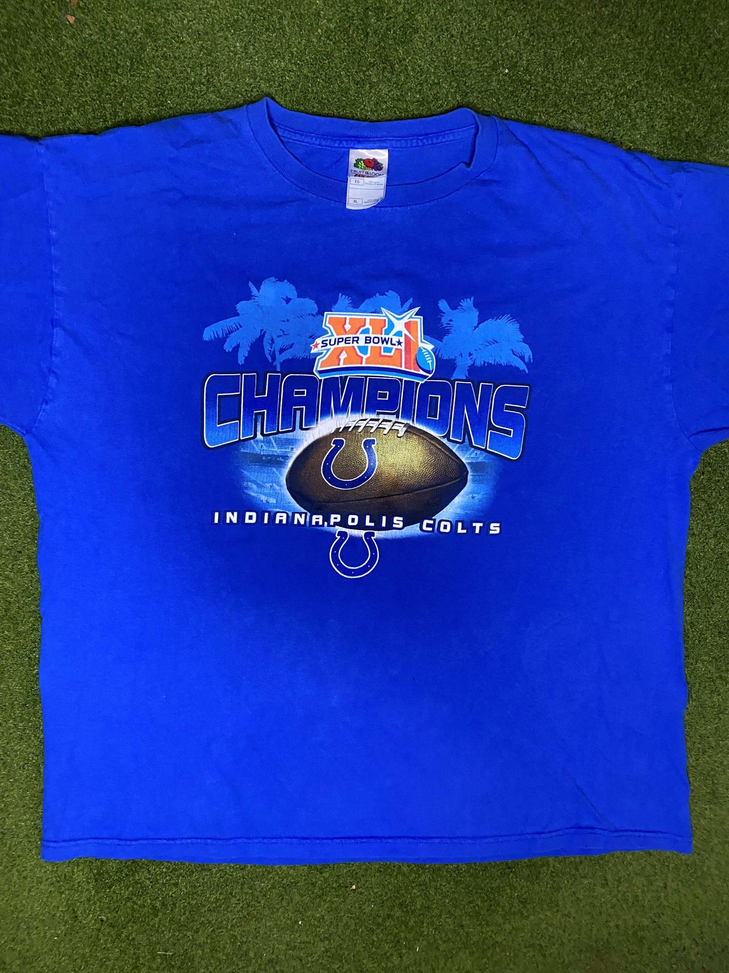 2006 Indianapolis Colts - Super Bowl XLI Champions - Vintage NFL T-Shirt (XL) - Gametime Vintage