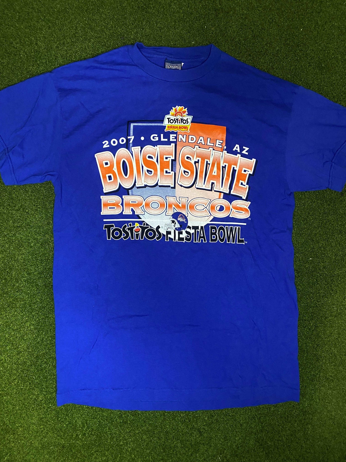 2007 Boise State Broncos - Fiesta Bowl - Vintage College Football Tee Shirt (Medium) - Gametime Vintage