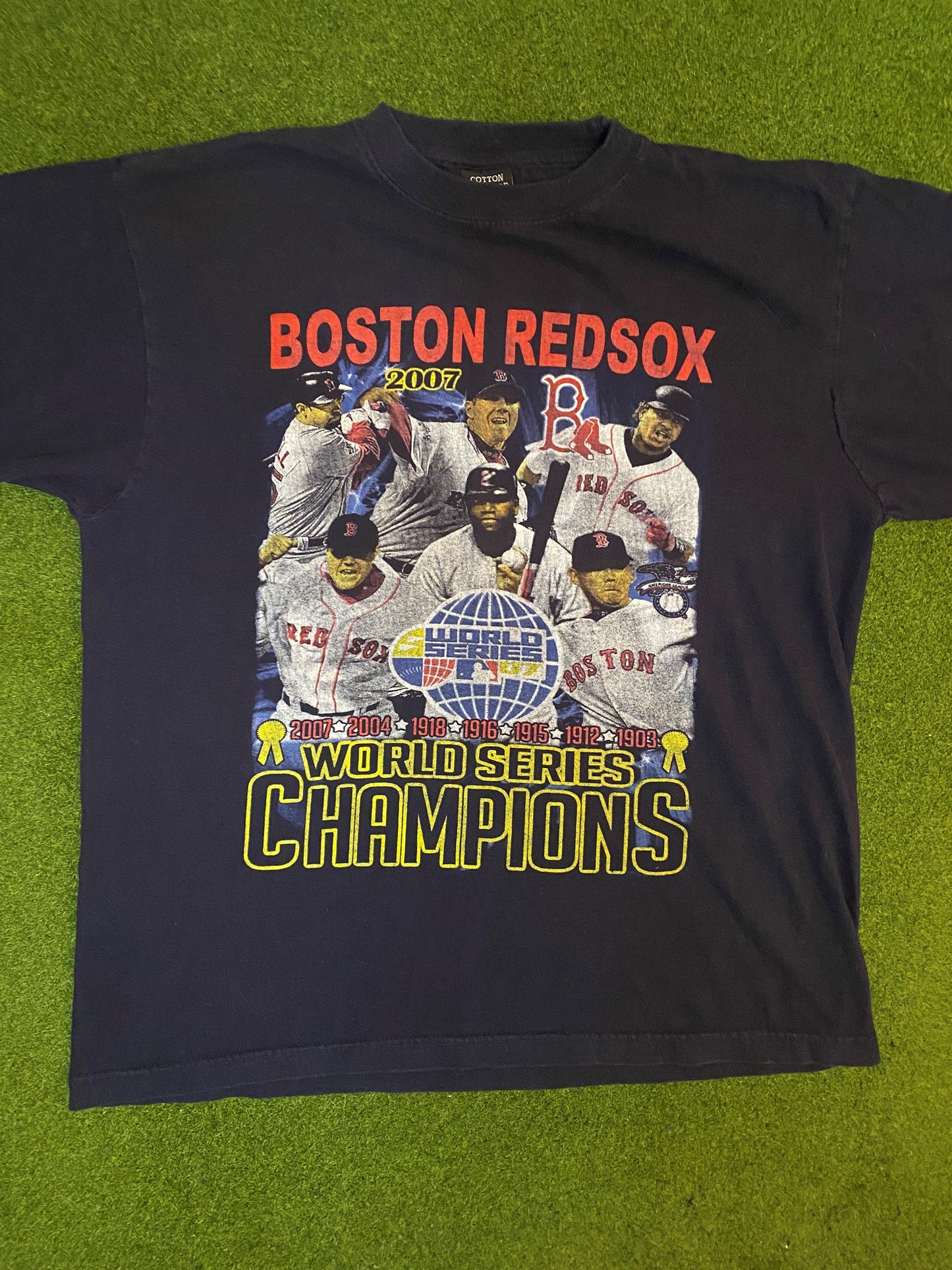 2007 Boston Red Sox - World Series Champions - Vintage MLB Player T-Shirt (Large) - Gametime Vintage