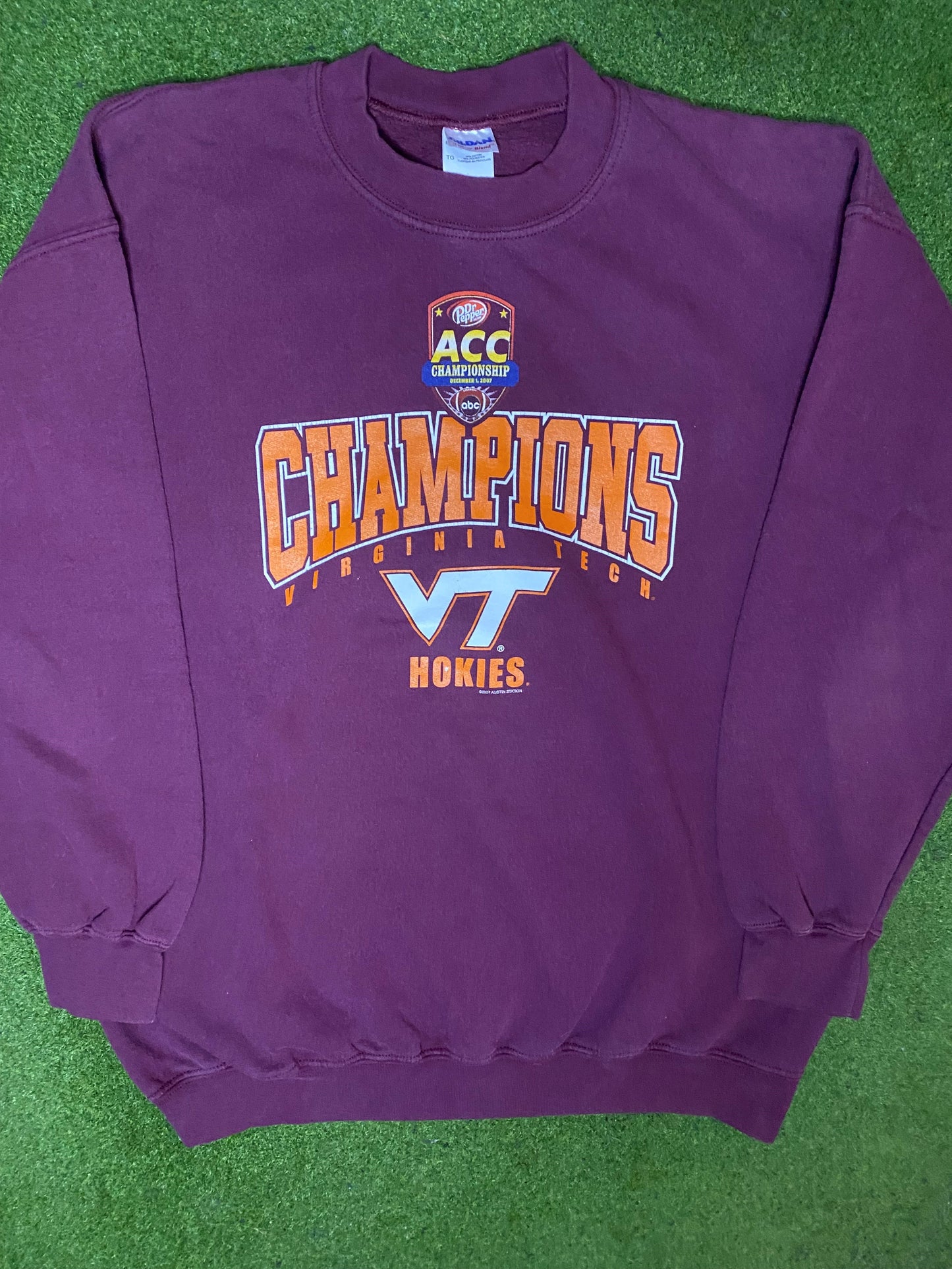 2007 Virginia Tech Hokies - ACC Champions - Vintage College Football Sweatshirt (XL) - Gametime Vintage