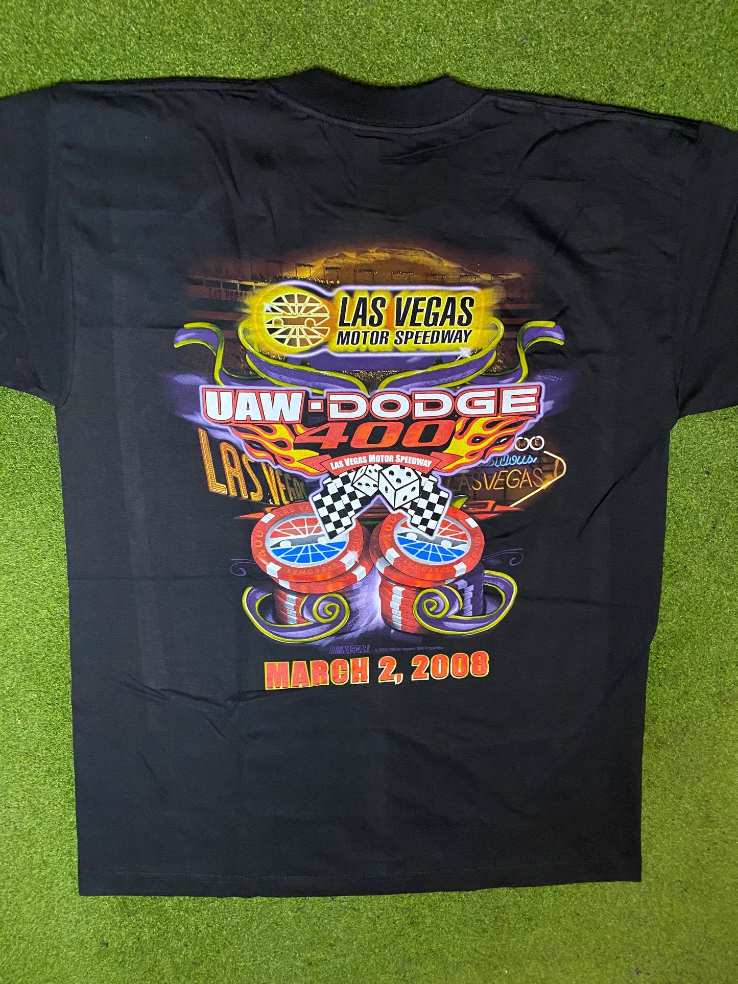 2008 UAW-Dodge 400 - Las Vegas Speedway - Vintage NASCAR T-Shirt (Large) - Gametime Vintage
