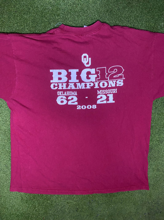 2008 Oklahoma Sooners - Big 12 Champions - Vintage College Football T-Shirt (XL) - Gametime Vintage
