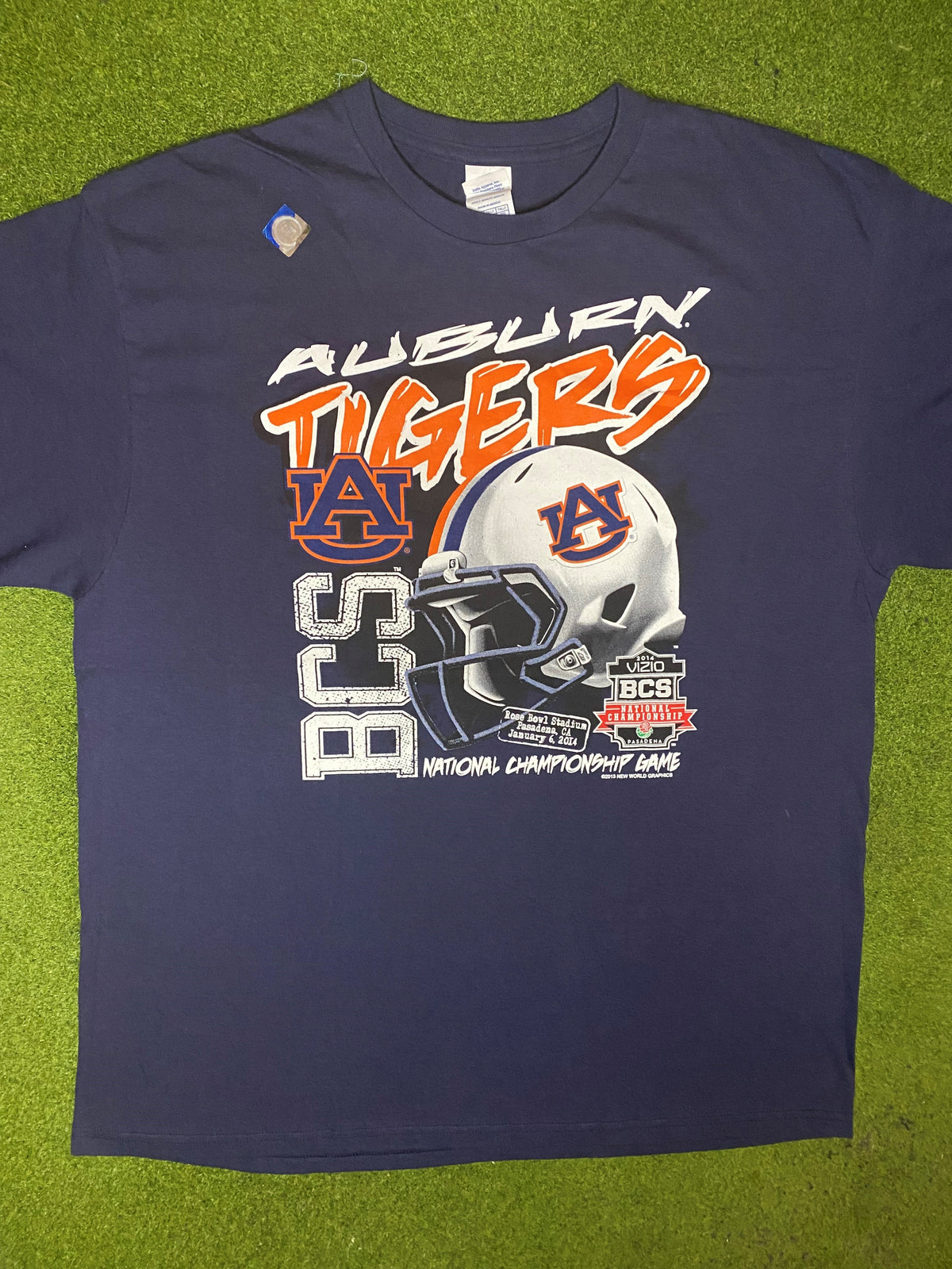 2010 Auburn Tigers - National Championship Game - Vintage College T-Shirt (XL) - Gametime Vintage