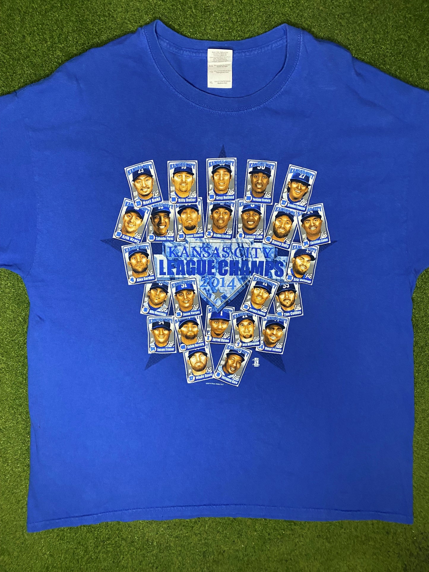 2014 Kansas City Royals - League Champs Roster - Vintage MLB T Shirt (XL) - Gametime Vintage